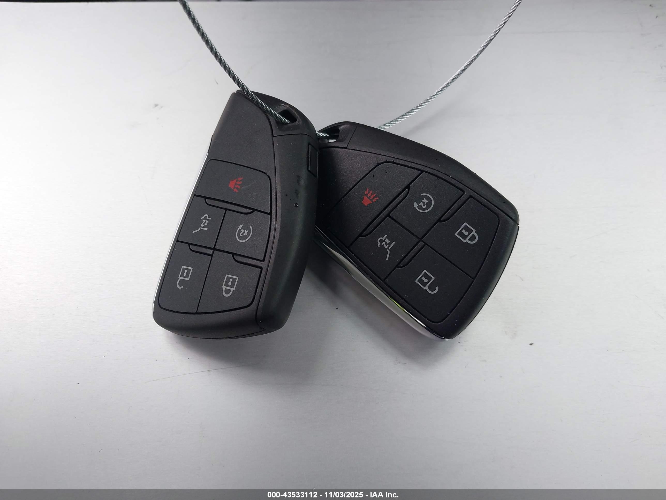 CHEVROLET TRAVERSE image 11