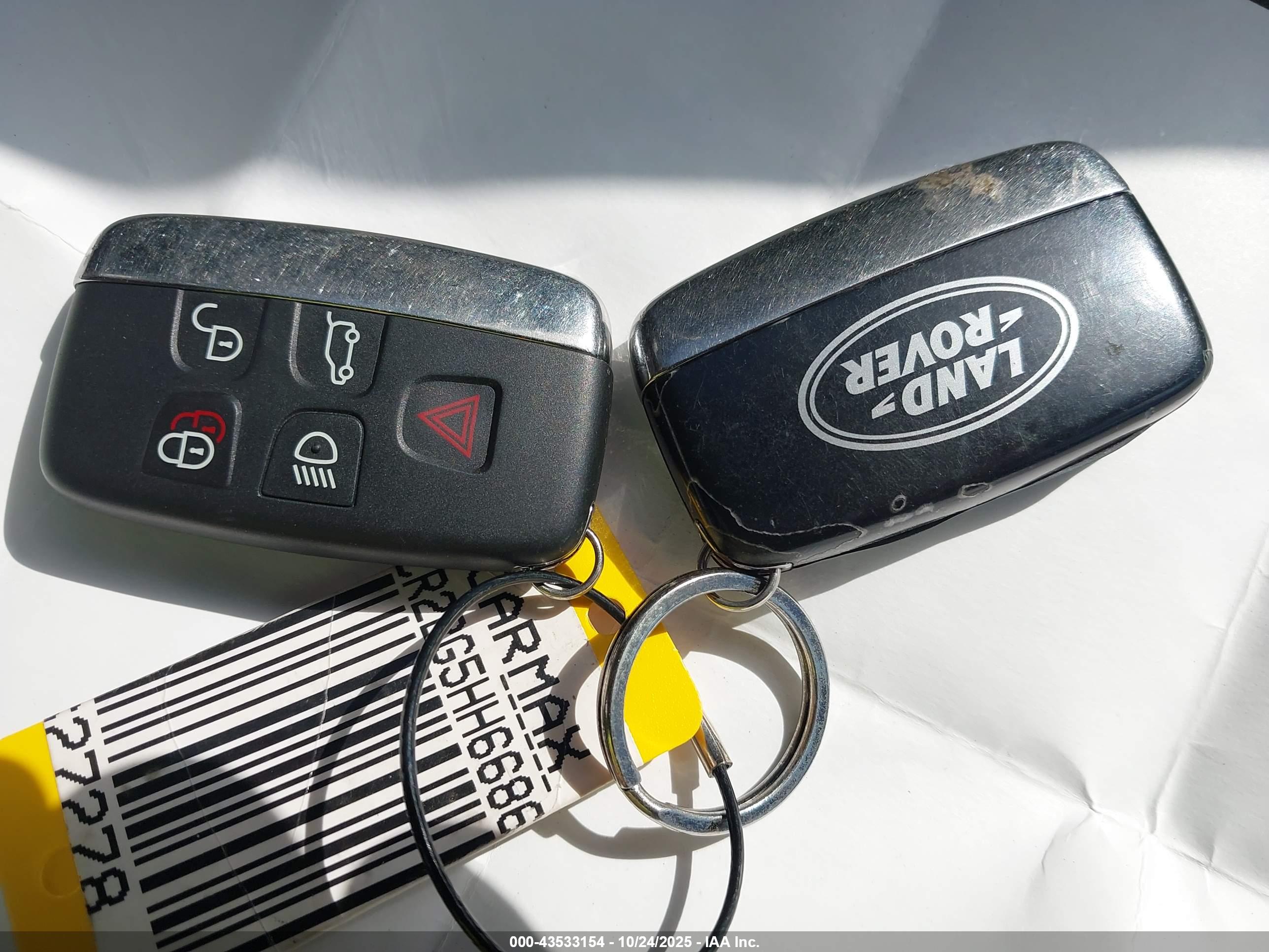 LAND ROVER image 11