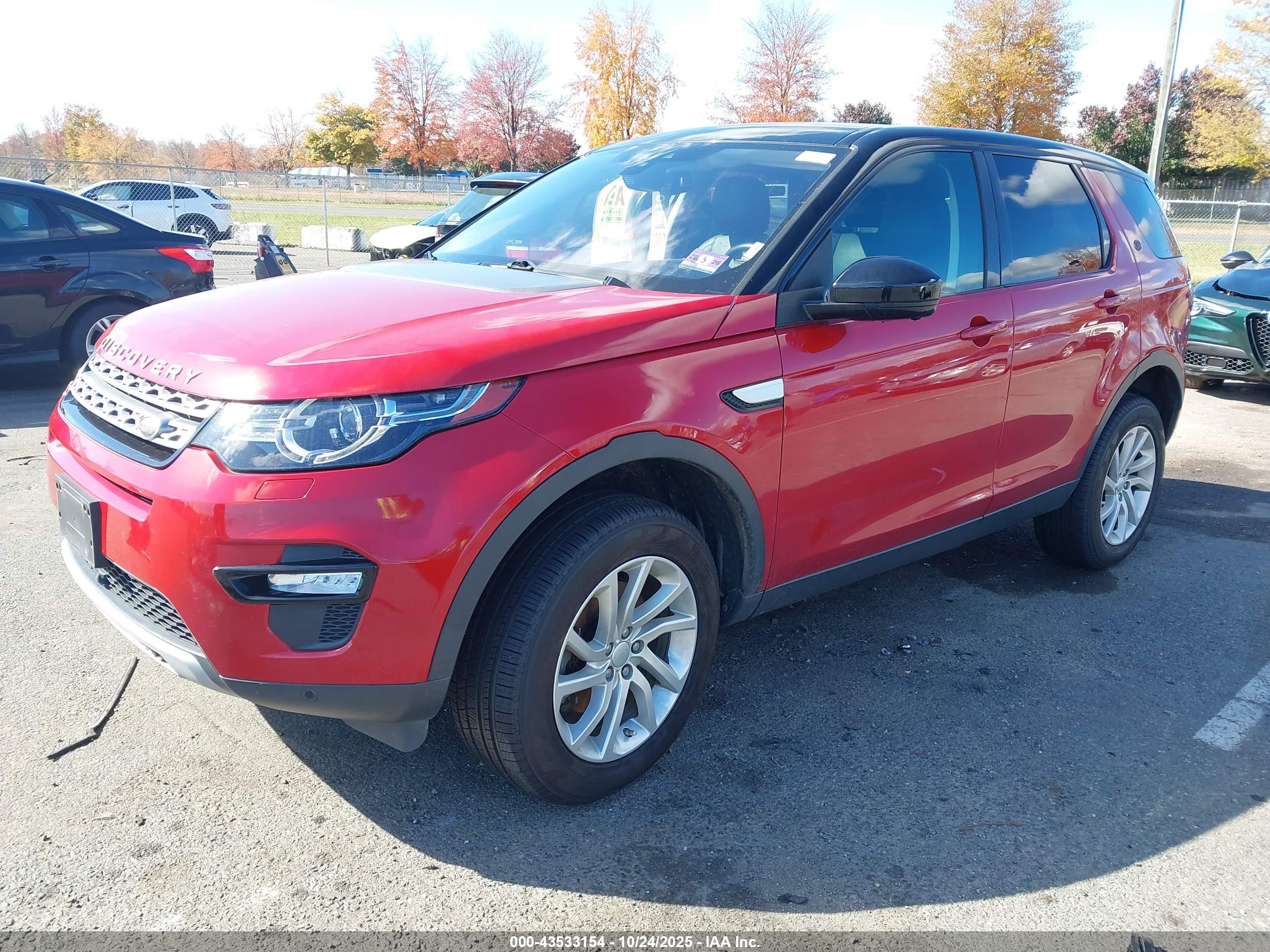 LAND ROVER image 2