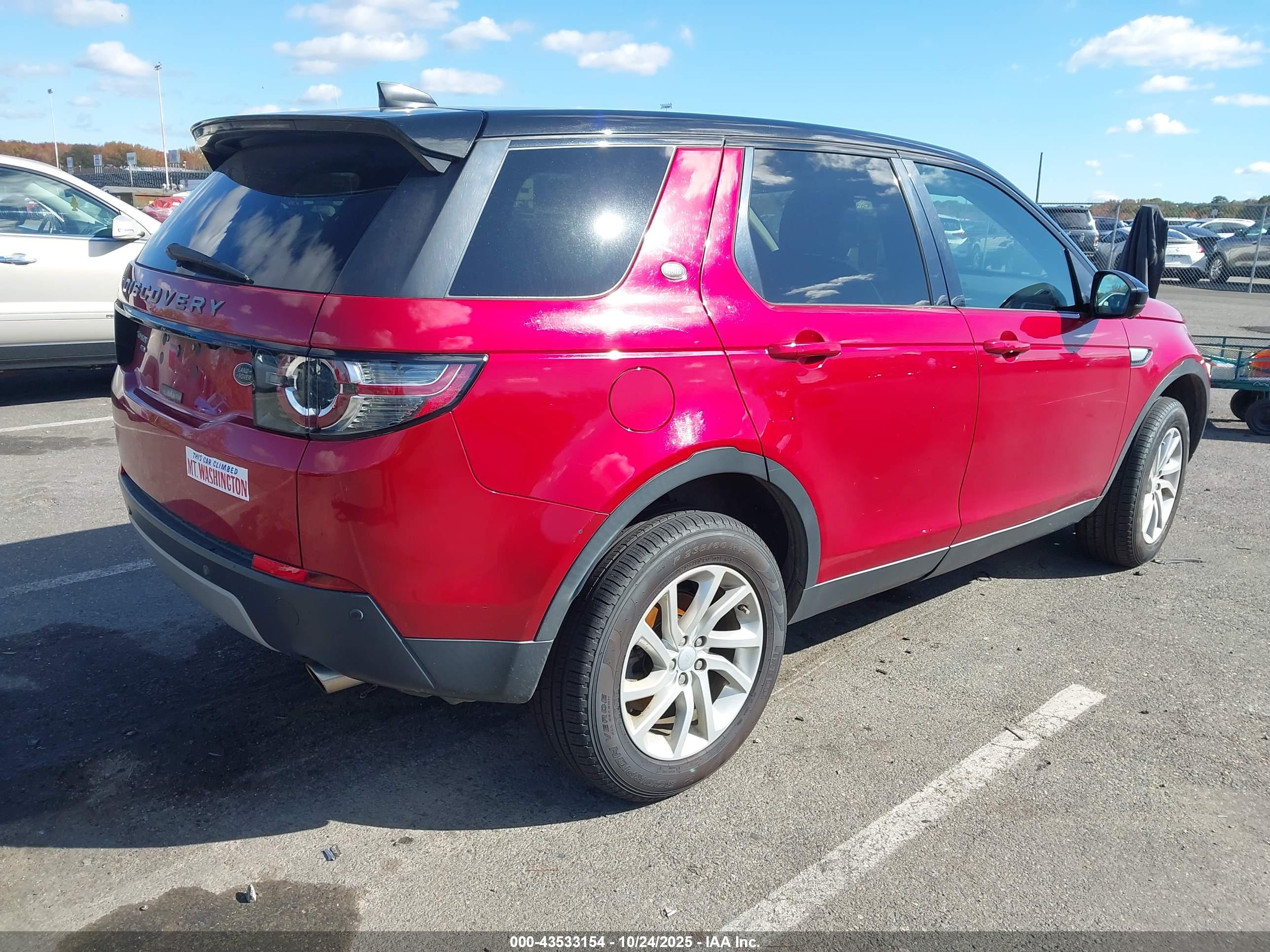 LAND ROVER image 4