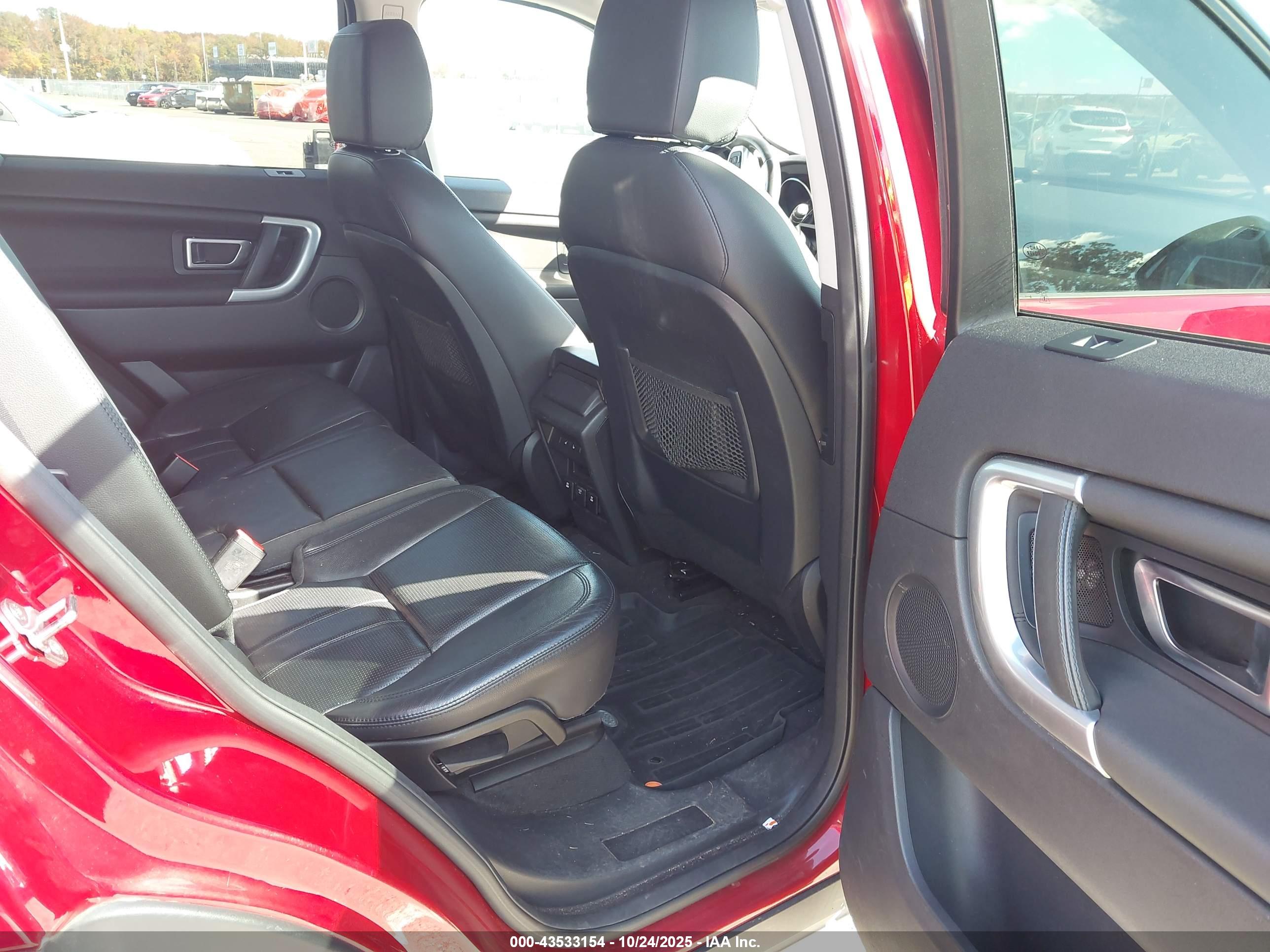 LAND ROVER image 8