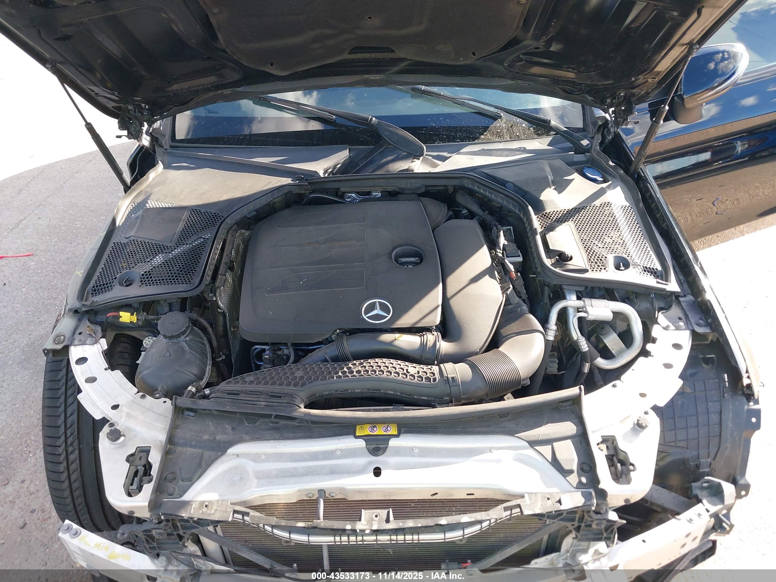 MERCEDES-BENZ C image 10