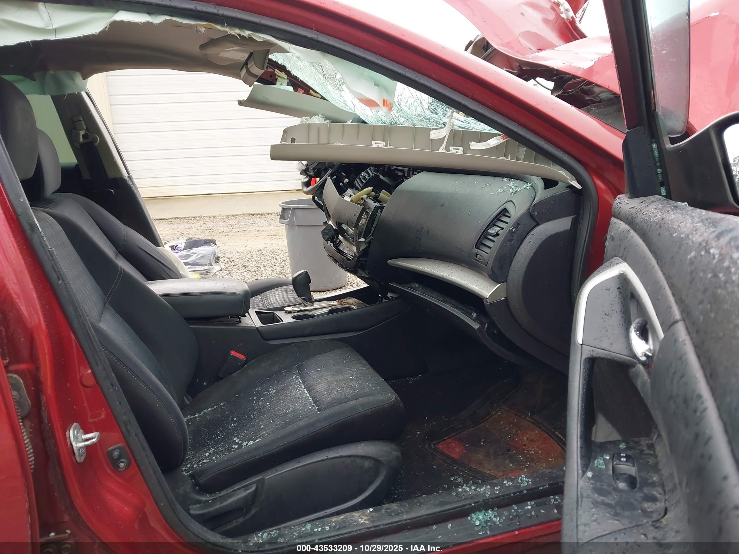 NISSAN ALTIMA image 5