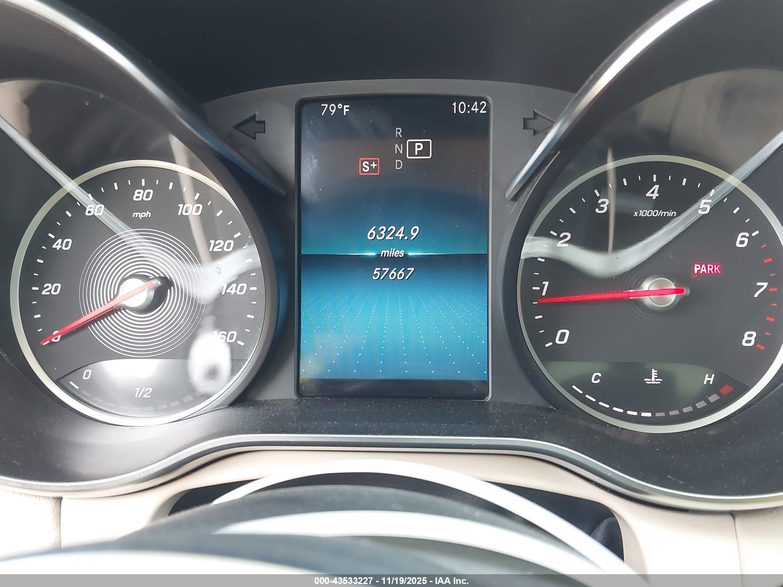 MERCEDES-BENZ C image 7