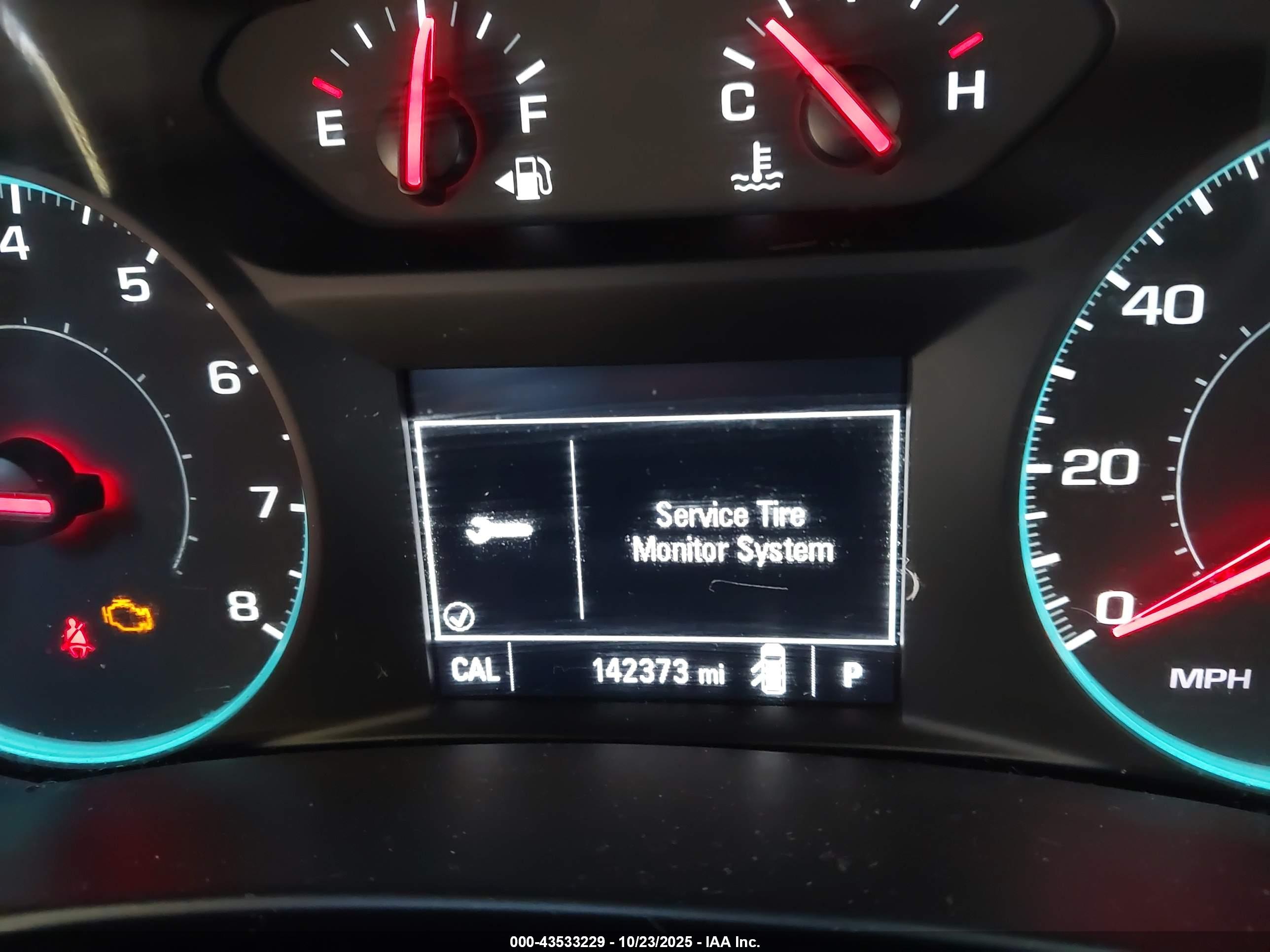 CHEVROLET EQUINOX image 7