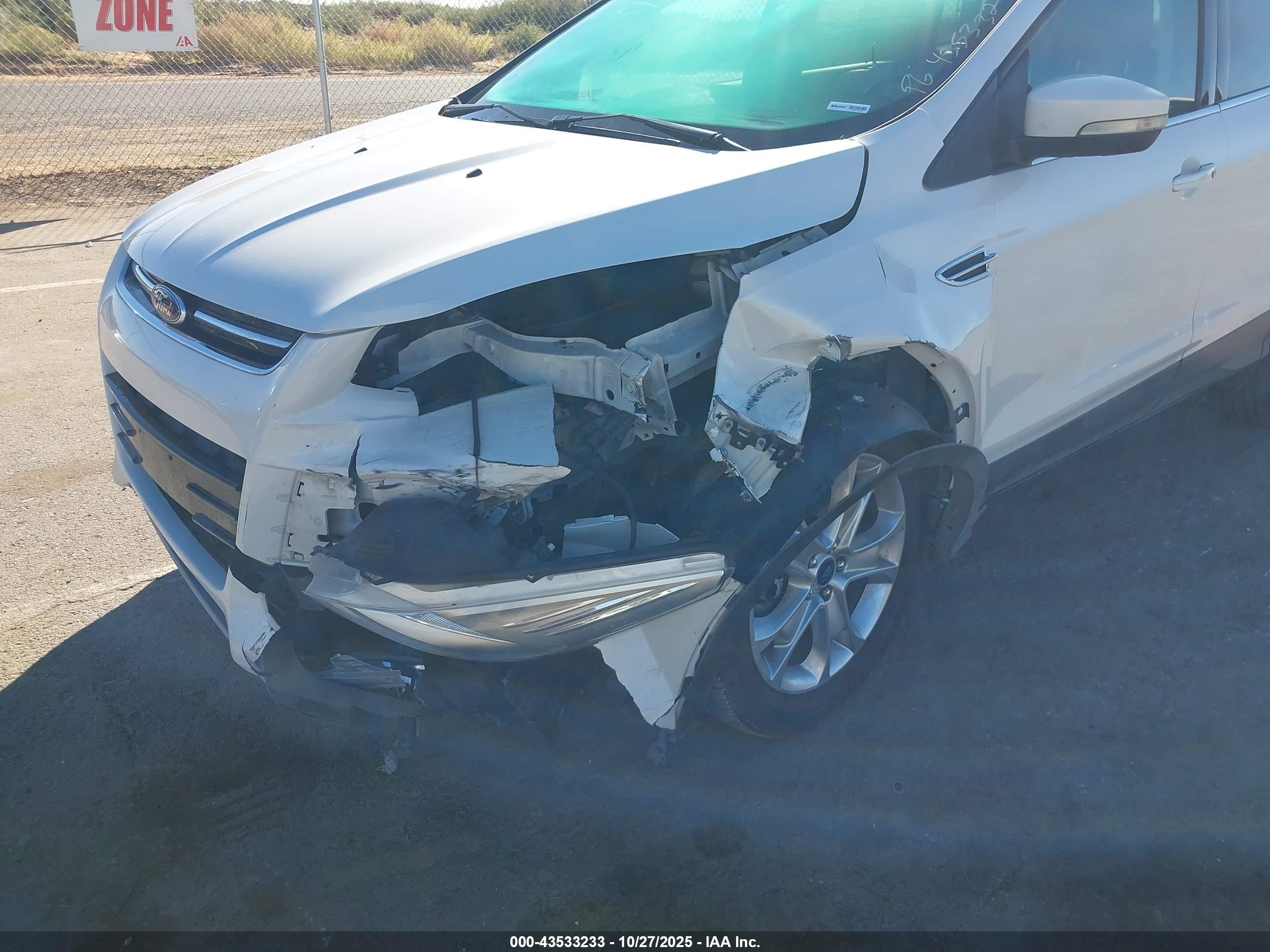 FORD ESCAPE image 6