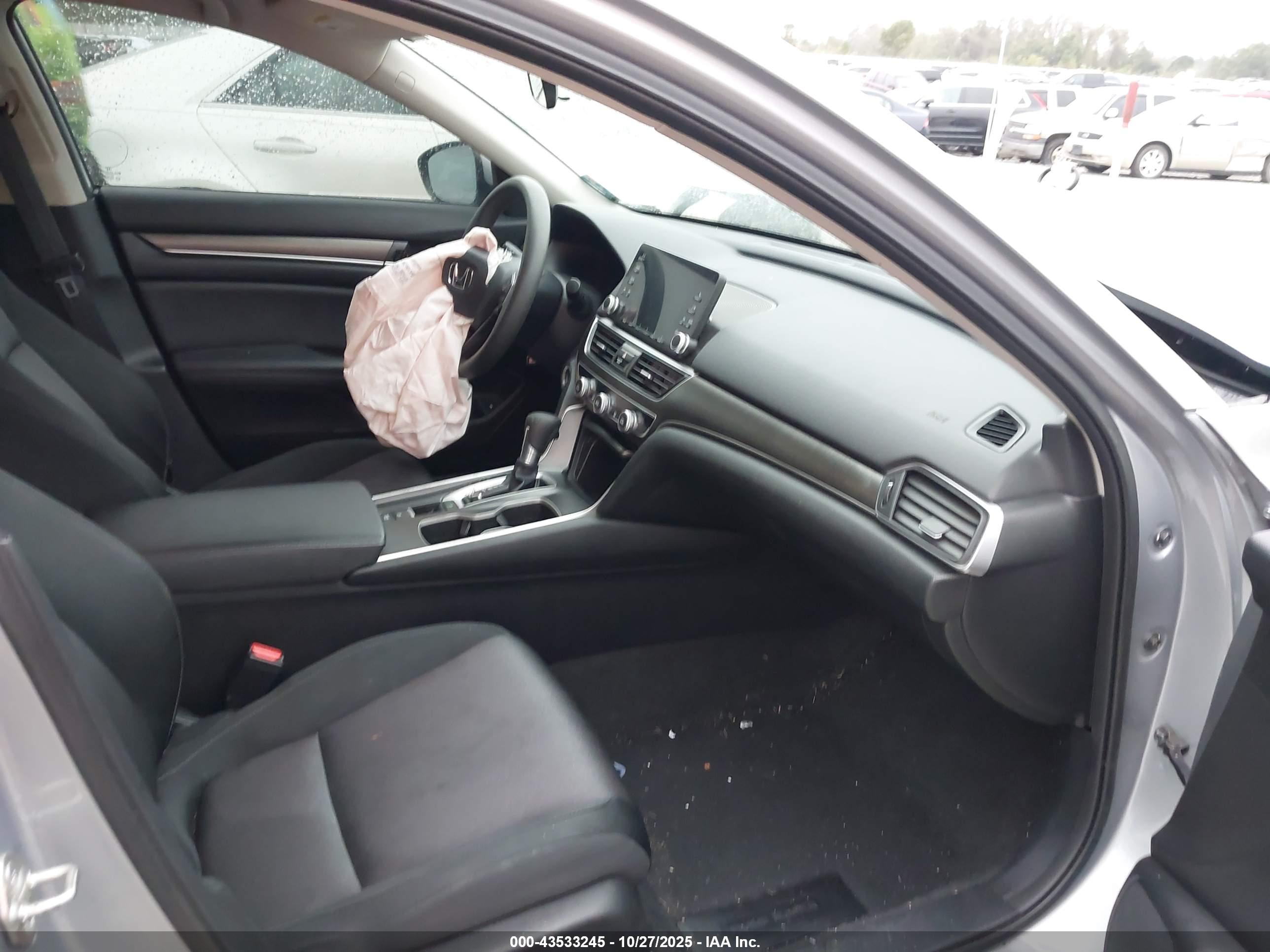 HONDA ACCORD image 5