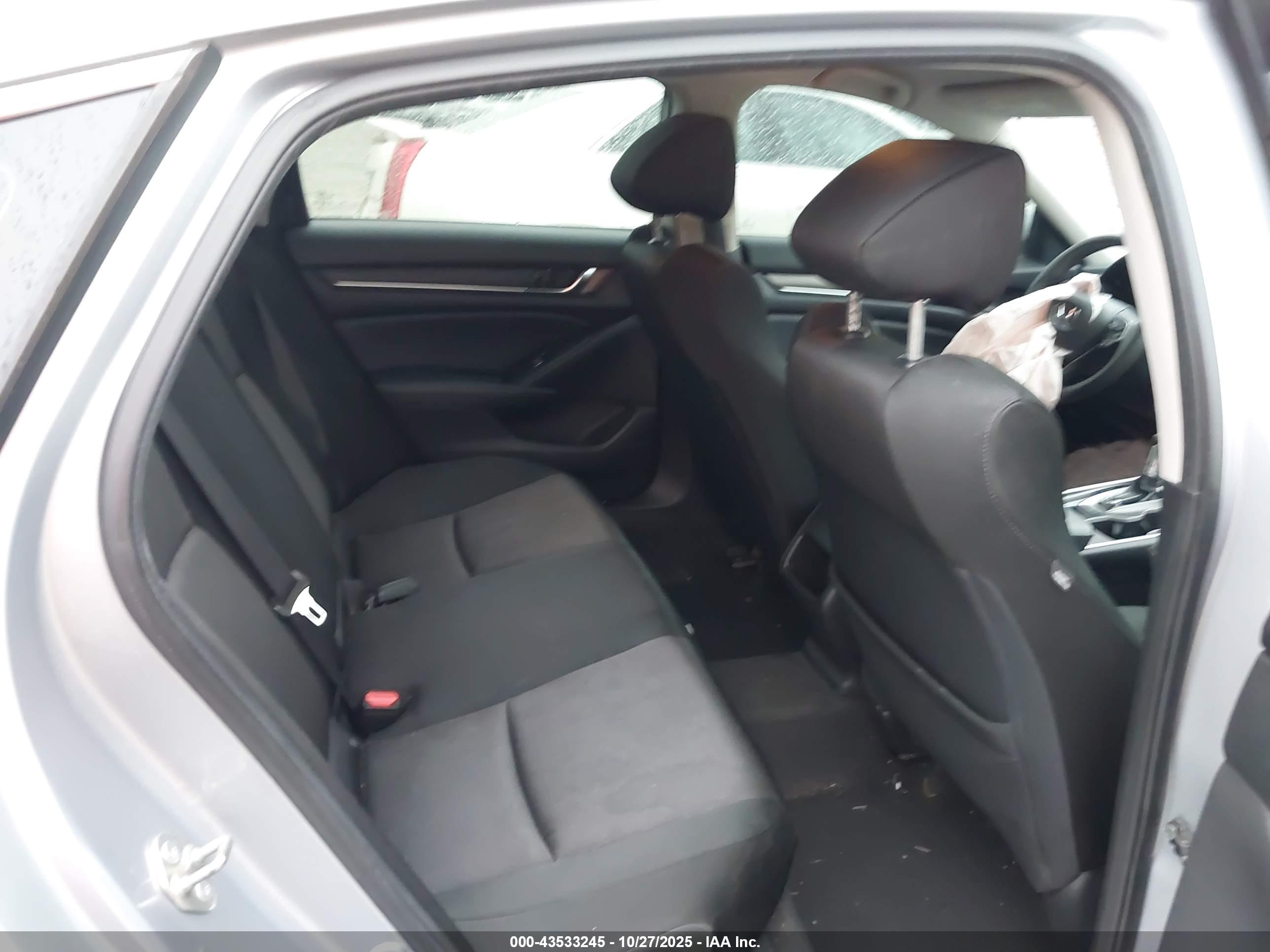 HONDA ACCORD image 8
