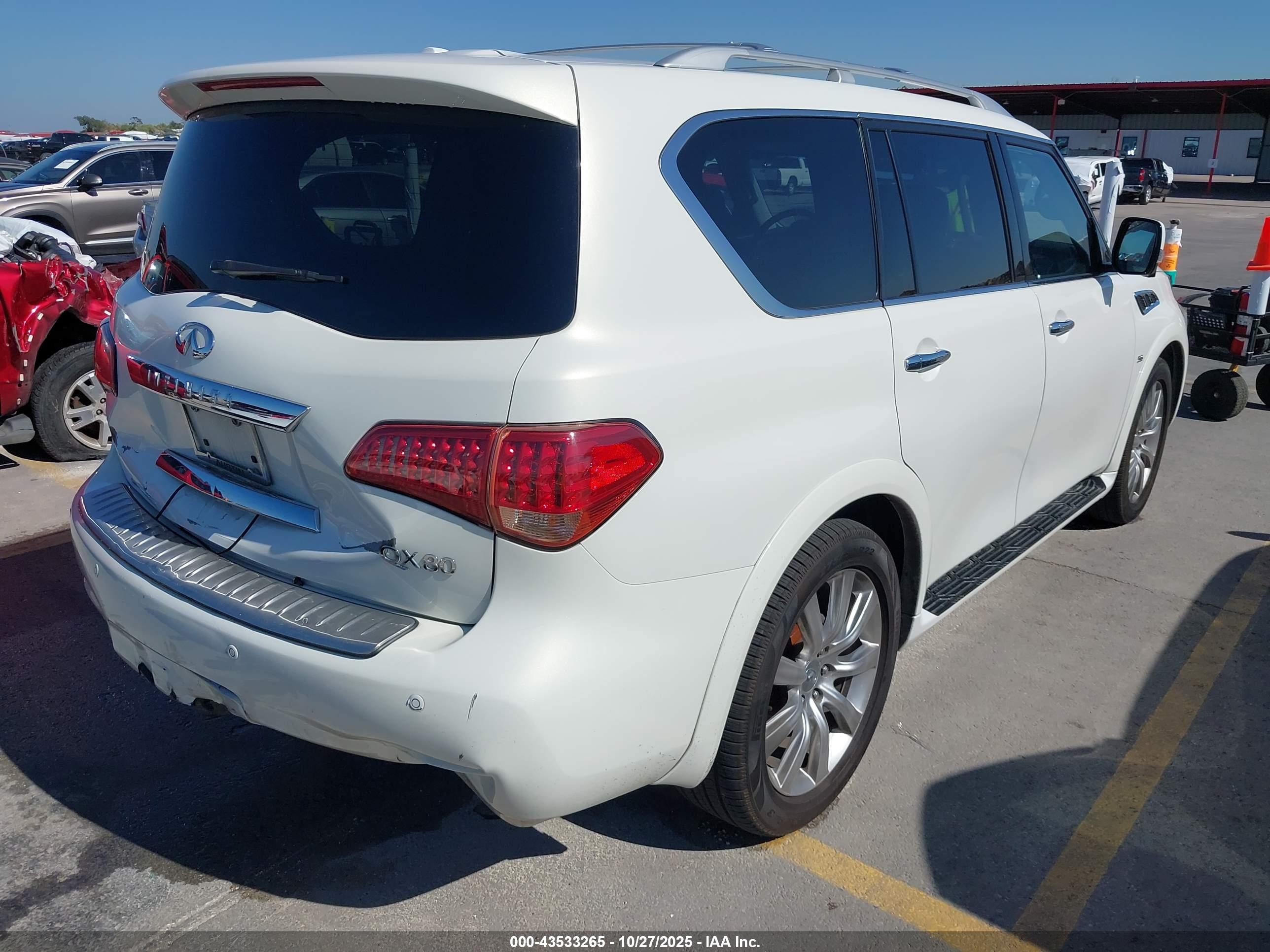 INFINITI QX80 image 4