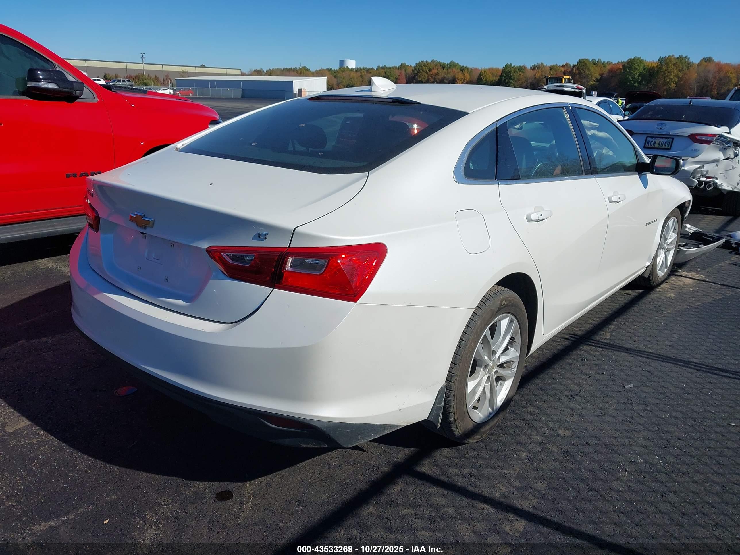 CHEVROLET MALIBU image 4