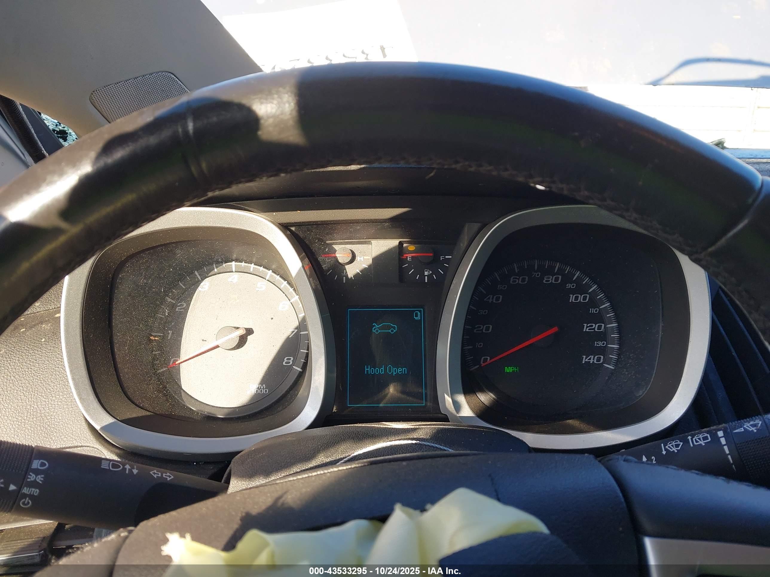 CHEVROLET EQUINOX image 7