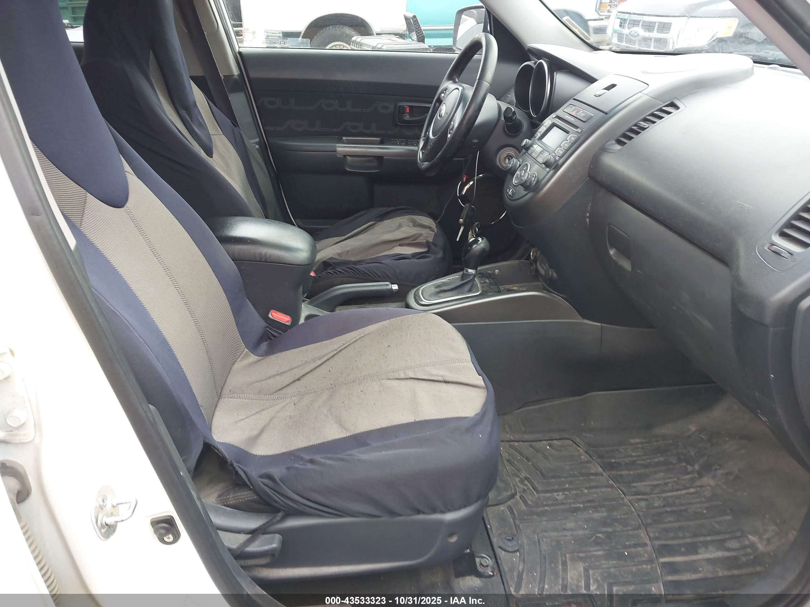 KIA SOUL image 5