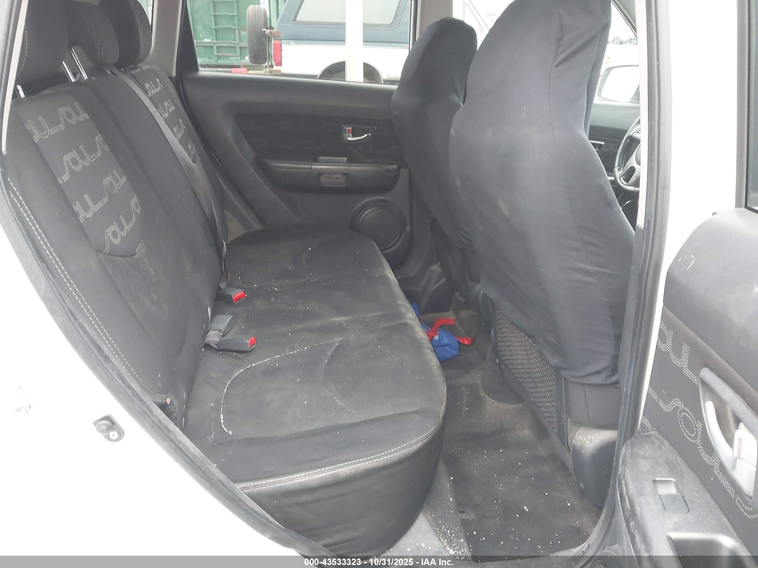 KIA SOUL image 8