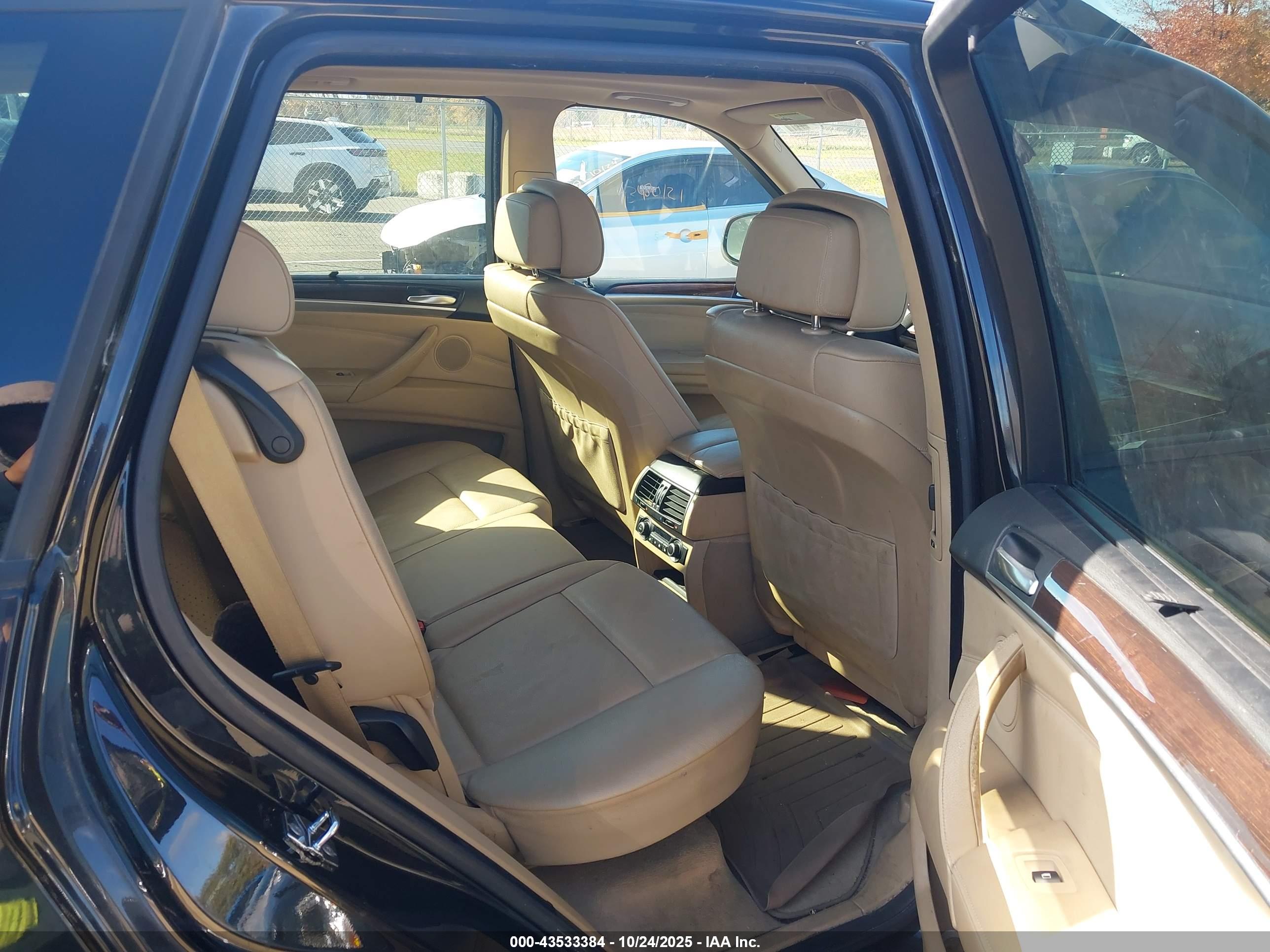 BMW X5 image 8