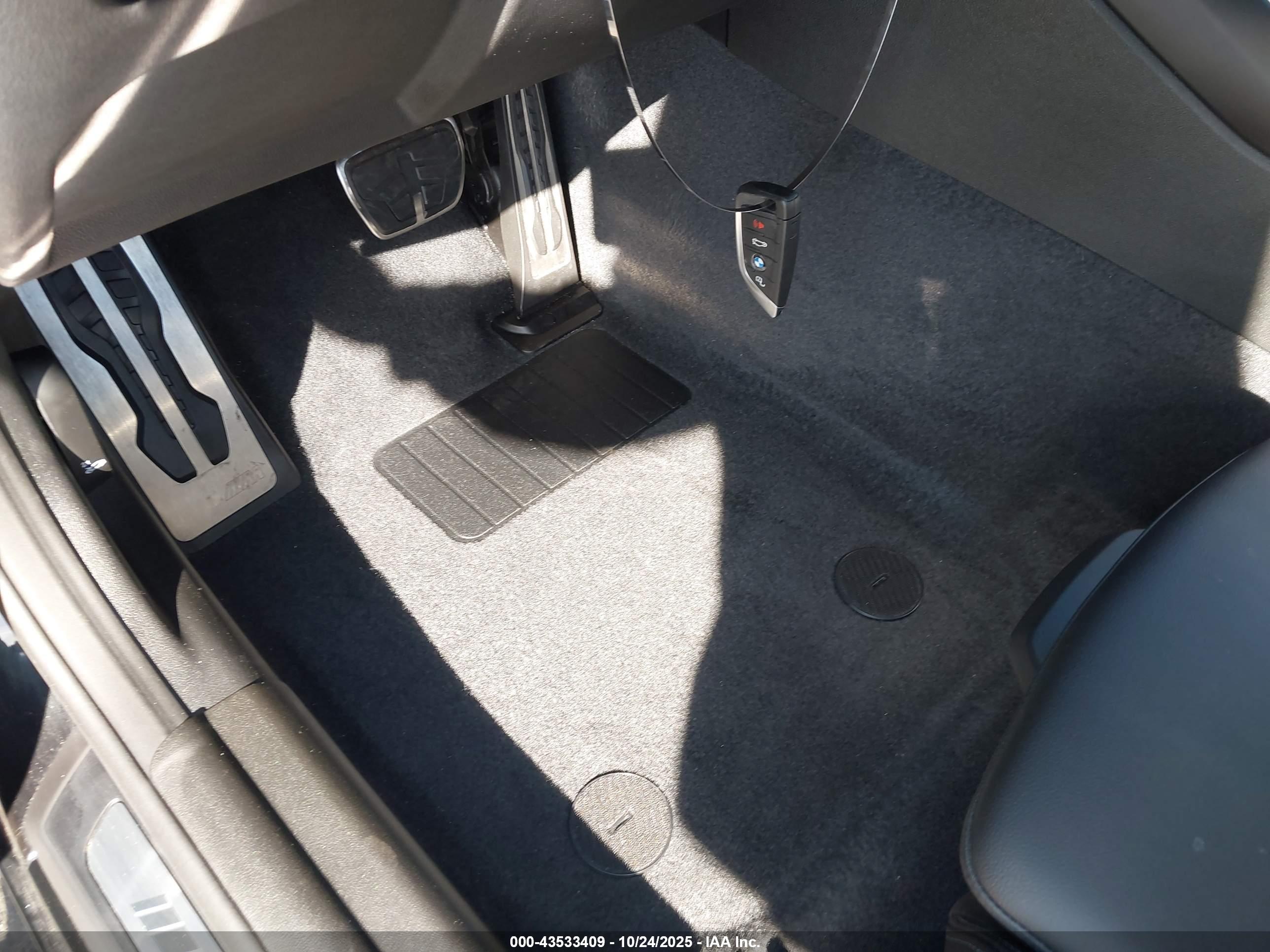 BMW M240 image 11