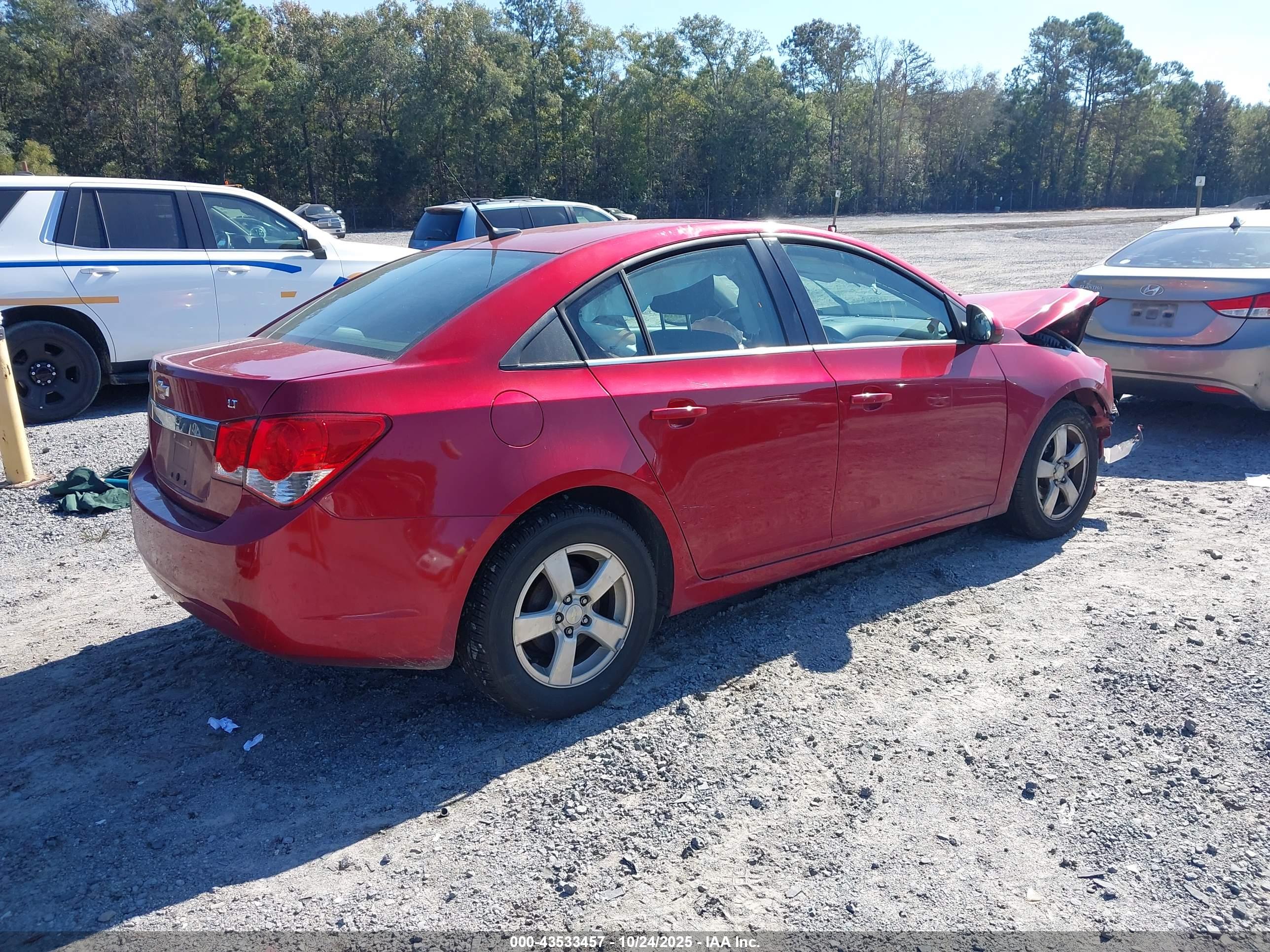 CHEVROLET CRUZE image 4
