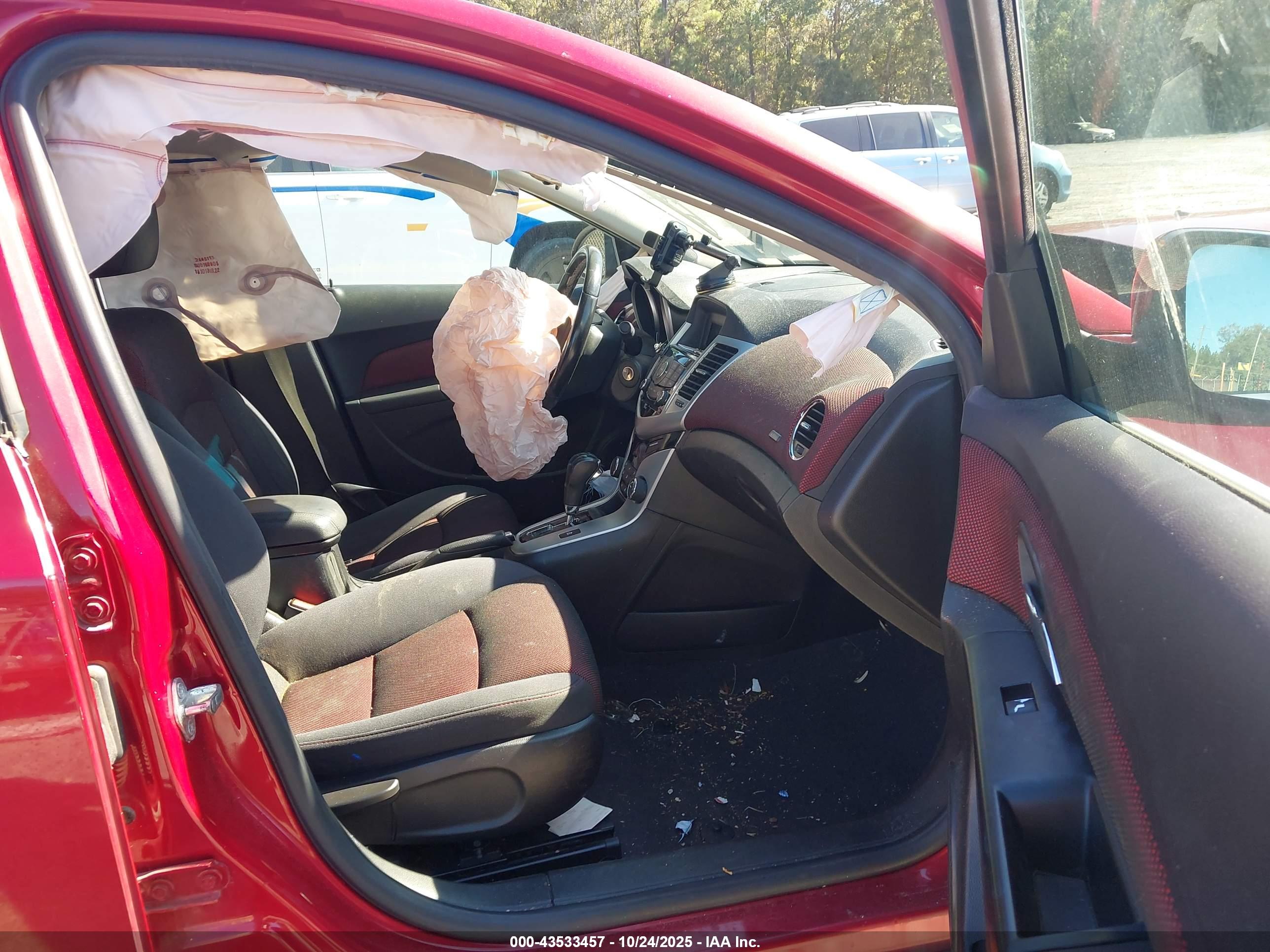 CHEVROLET CRUZE image 5