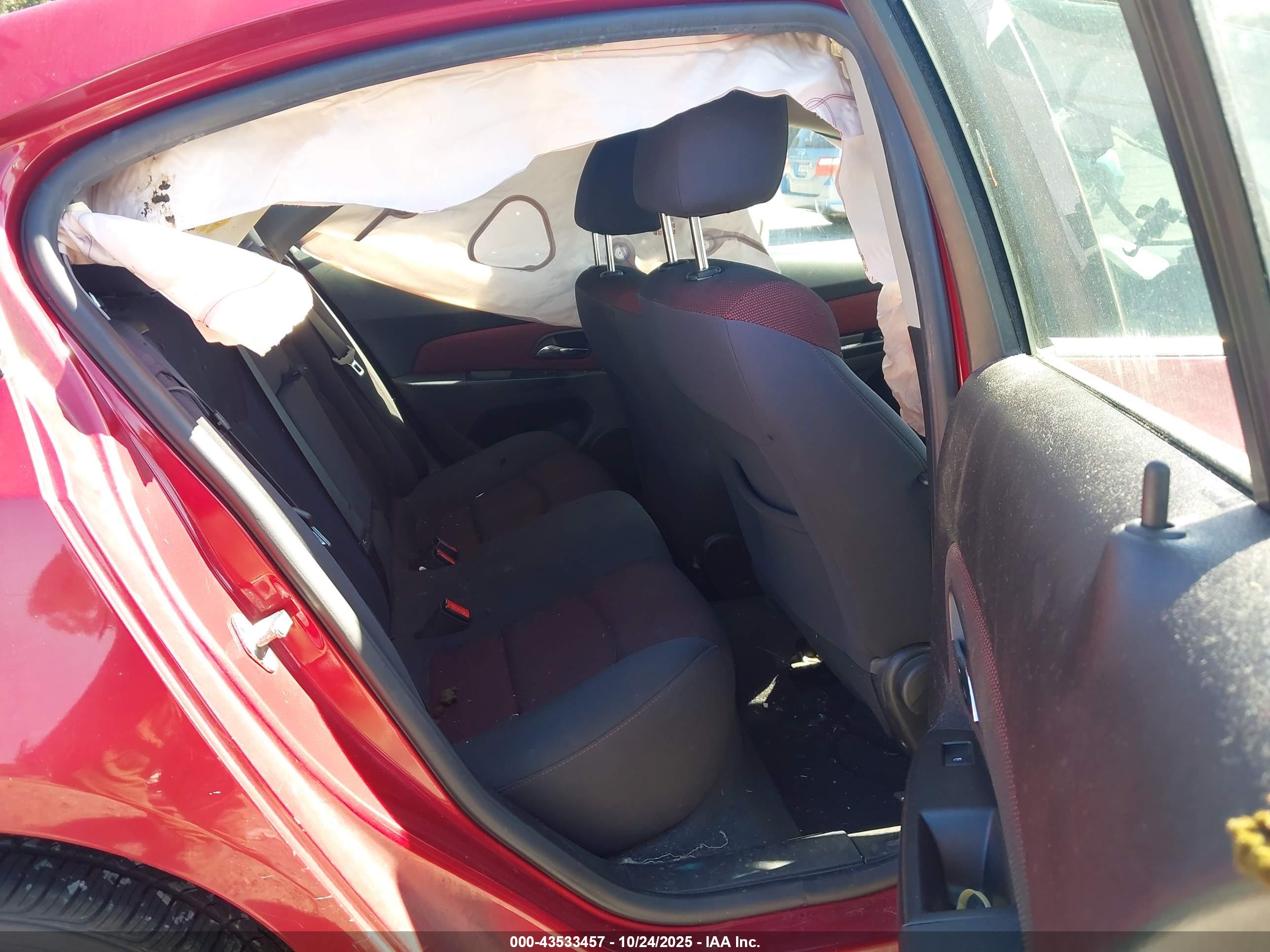 CHEVROLET CRUZE image 8