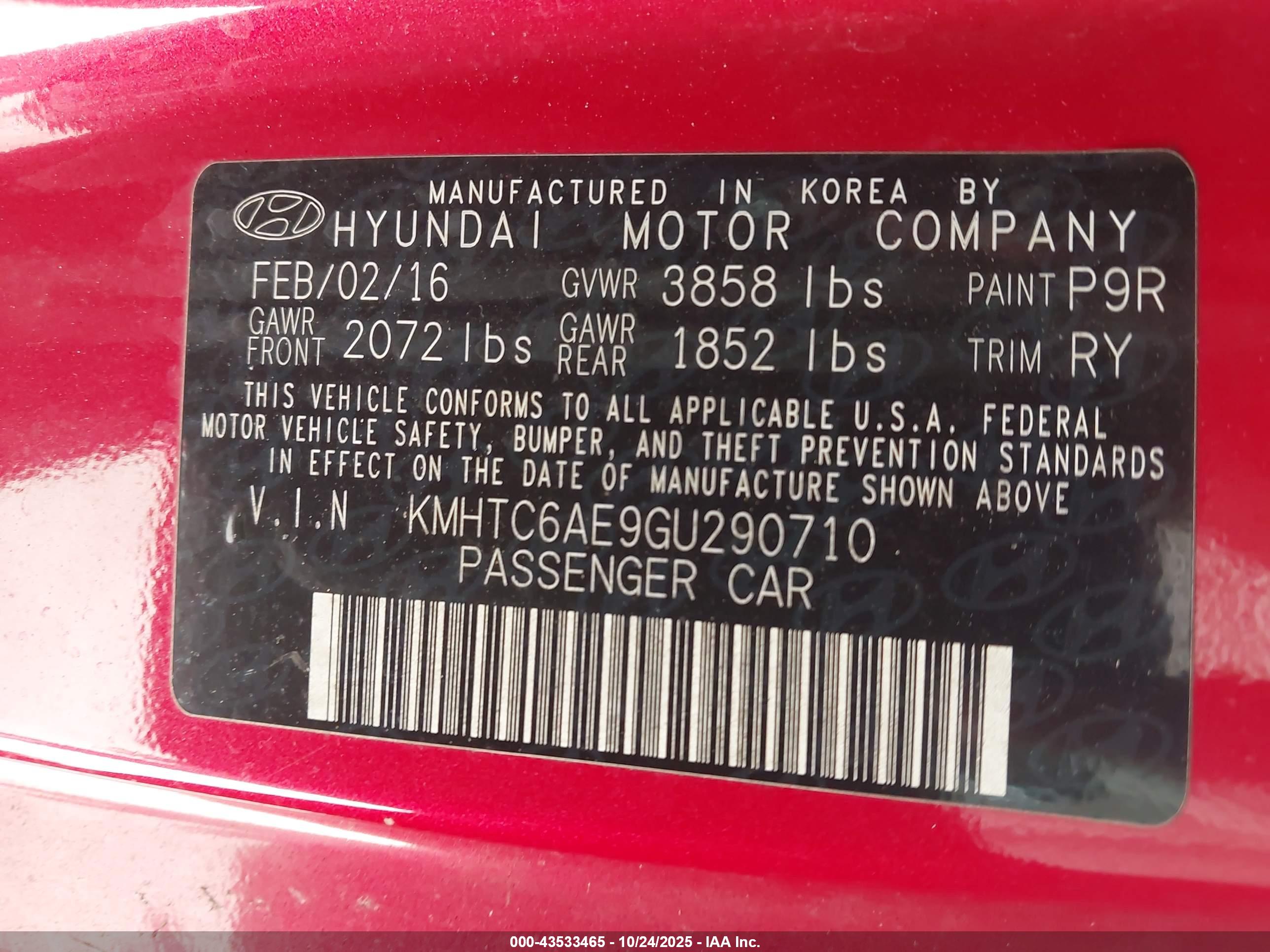 HYUNDAI VELOSTER image 9