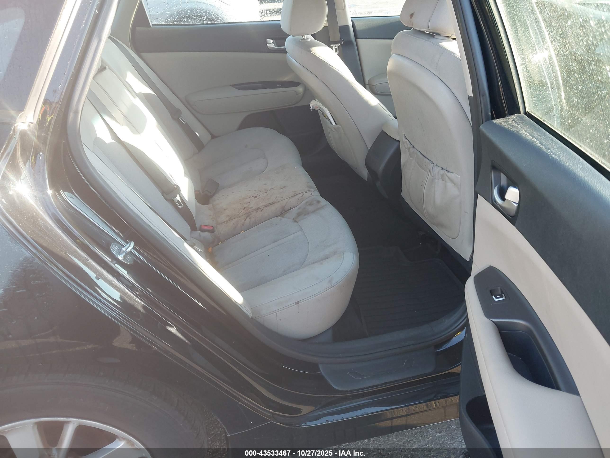 KIA OPTIMA image 8