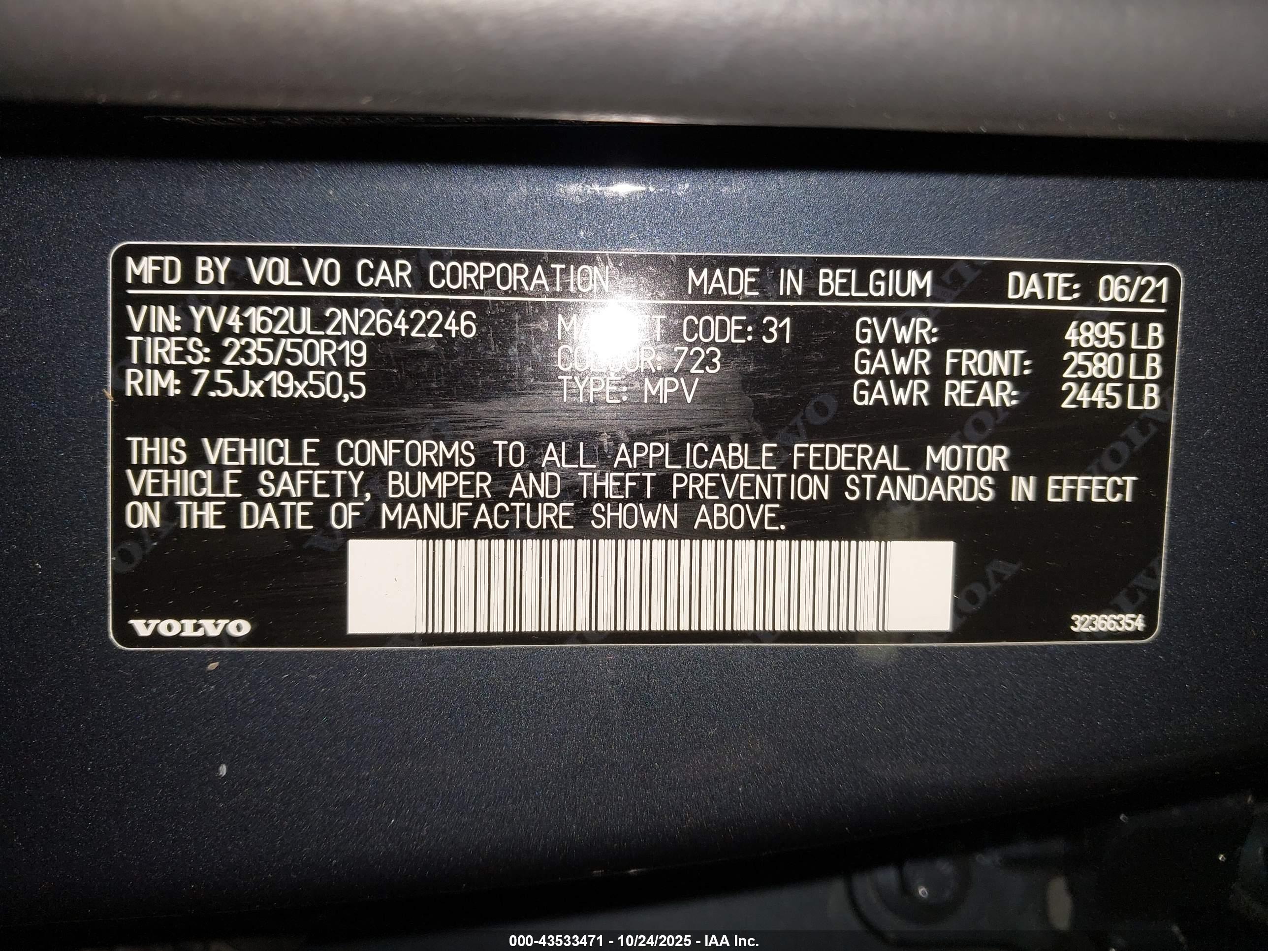 VOLVO XC40 image 9