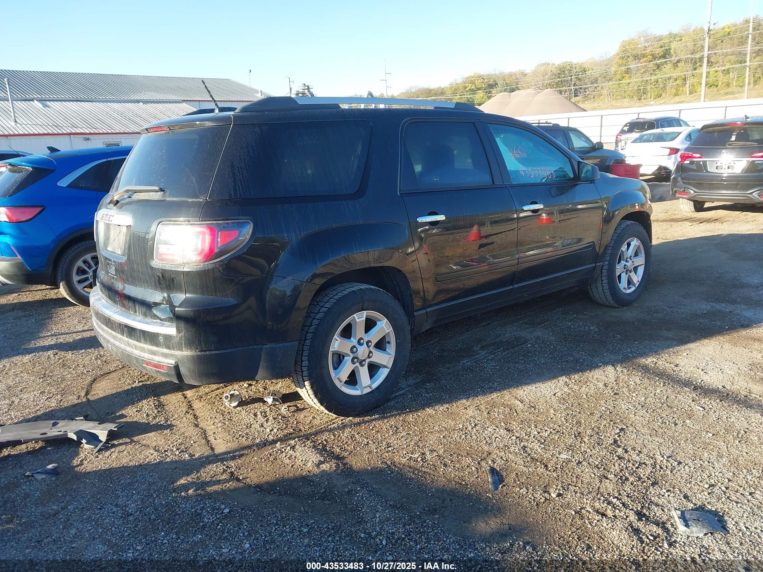 GMC ACADIA image 4