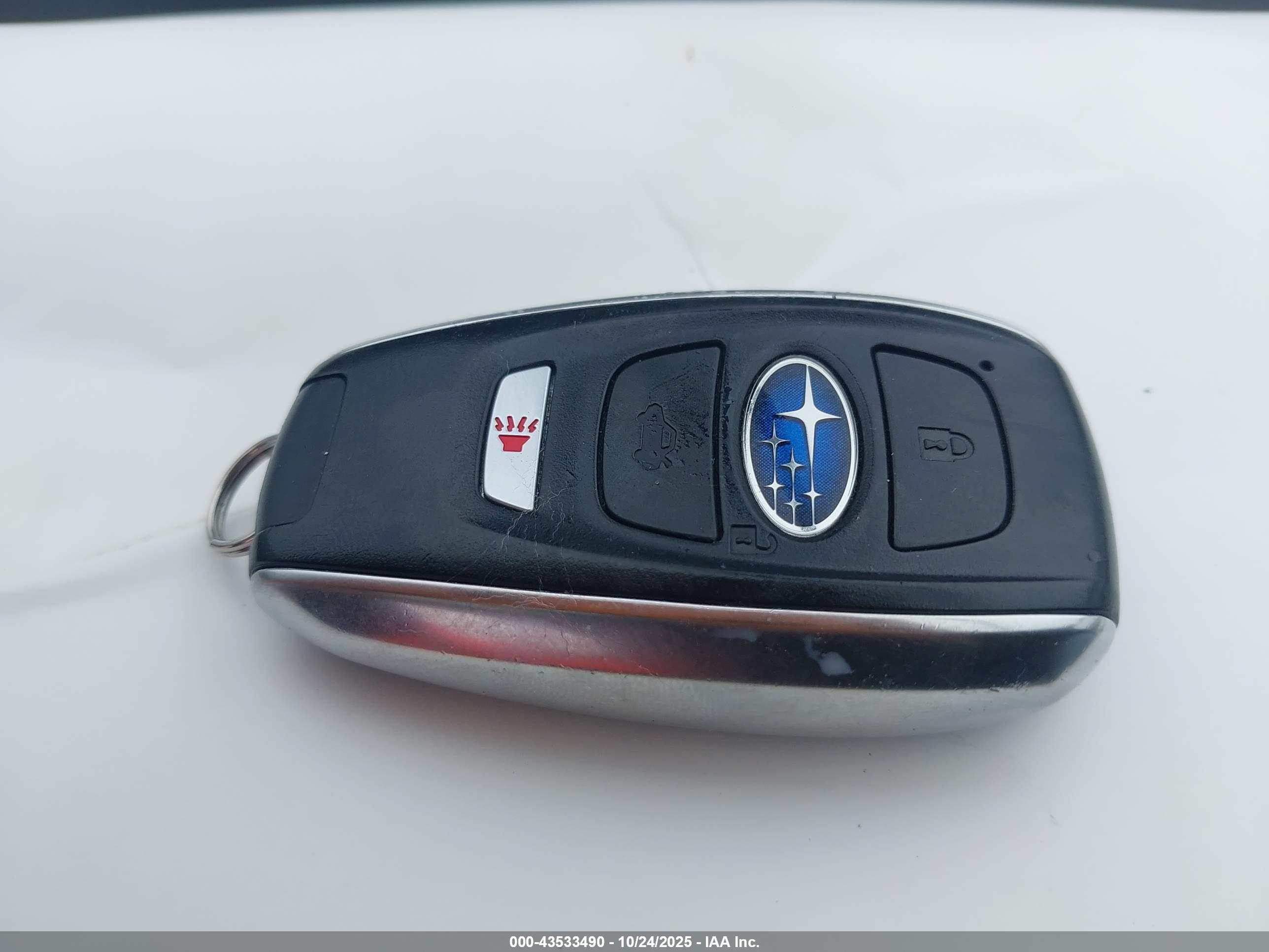 SUBARU OUTBACK image 11