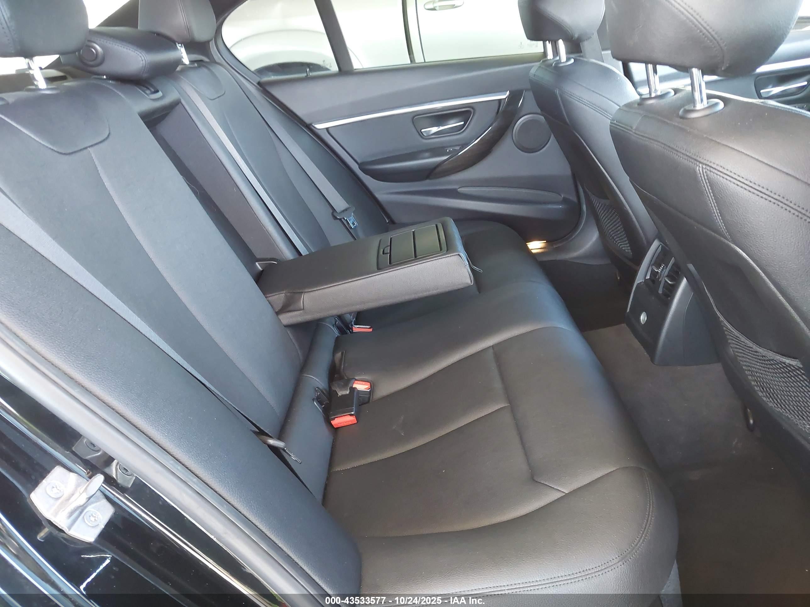 BMW 328I image 8