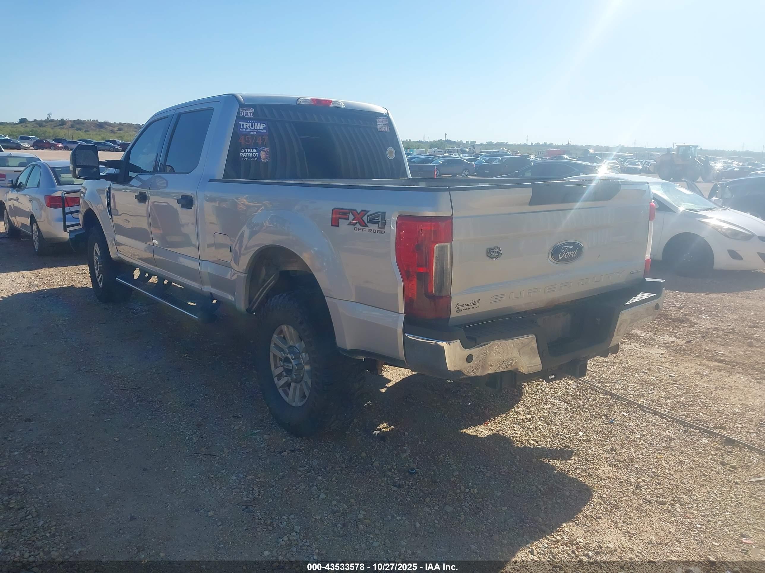 FORD F-250 image 3