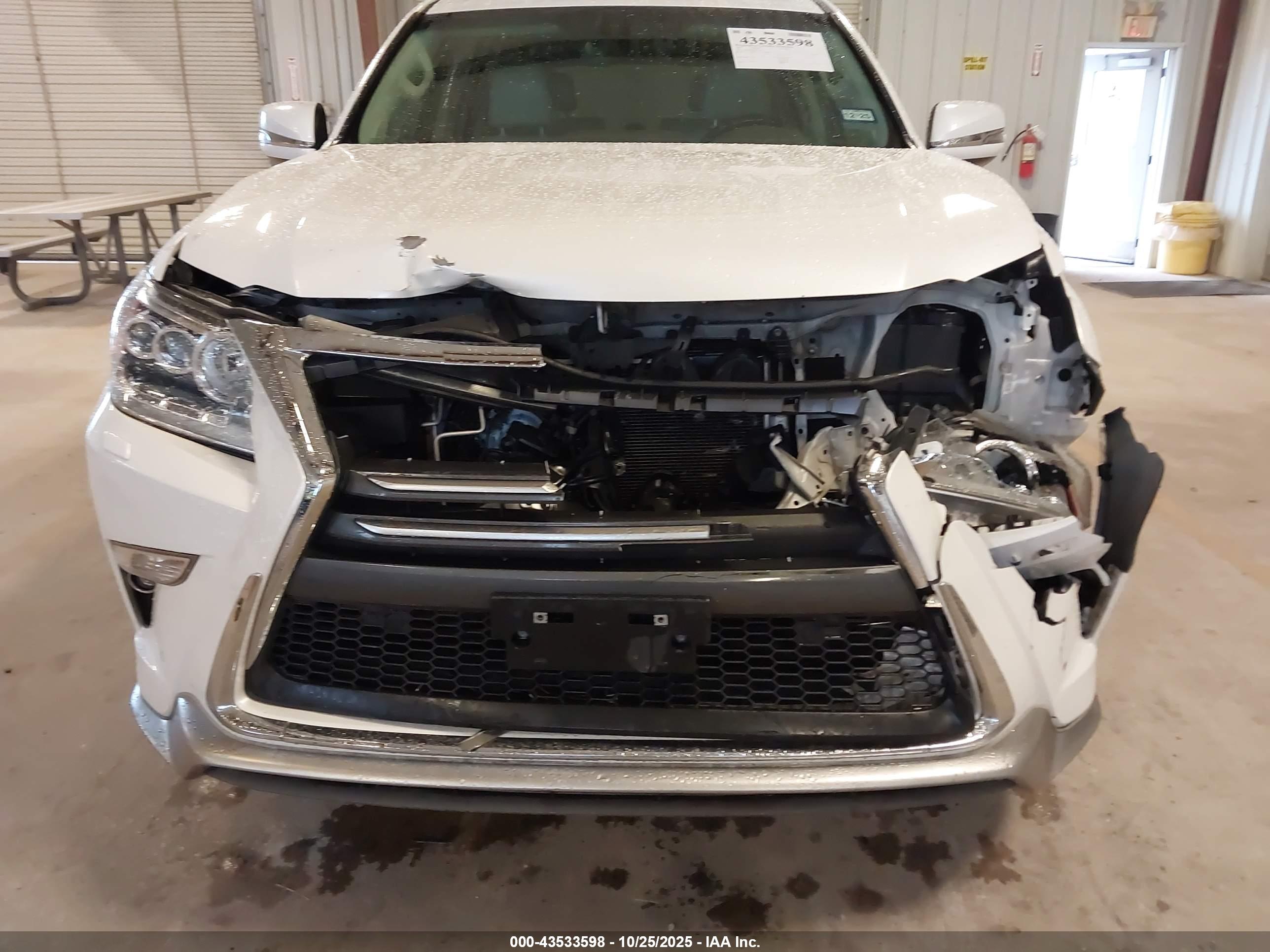 LEXUS GX image 6