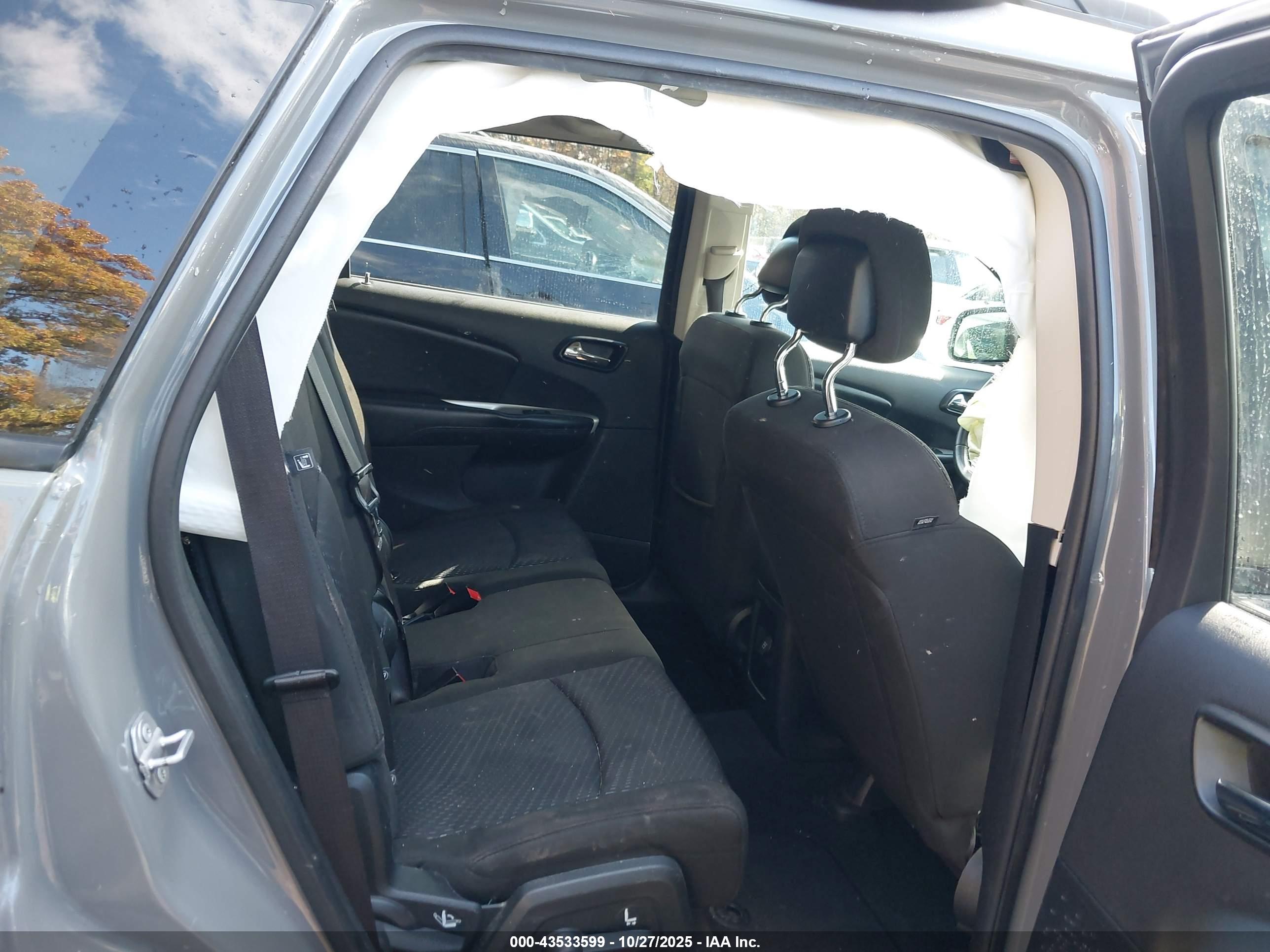 DODGE JOURNEY image 8
