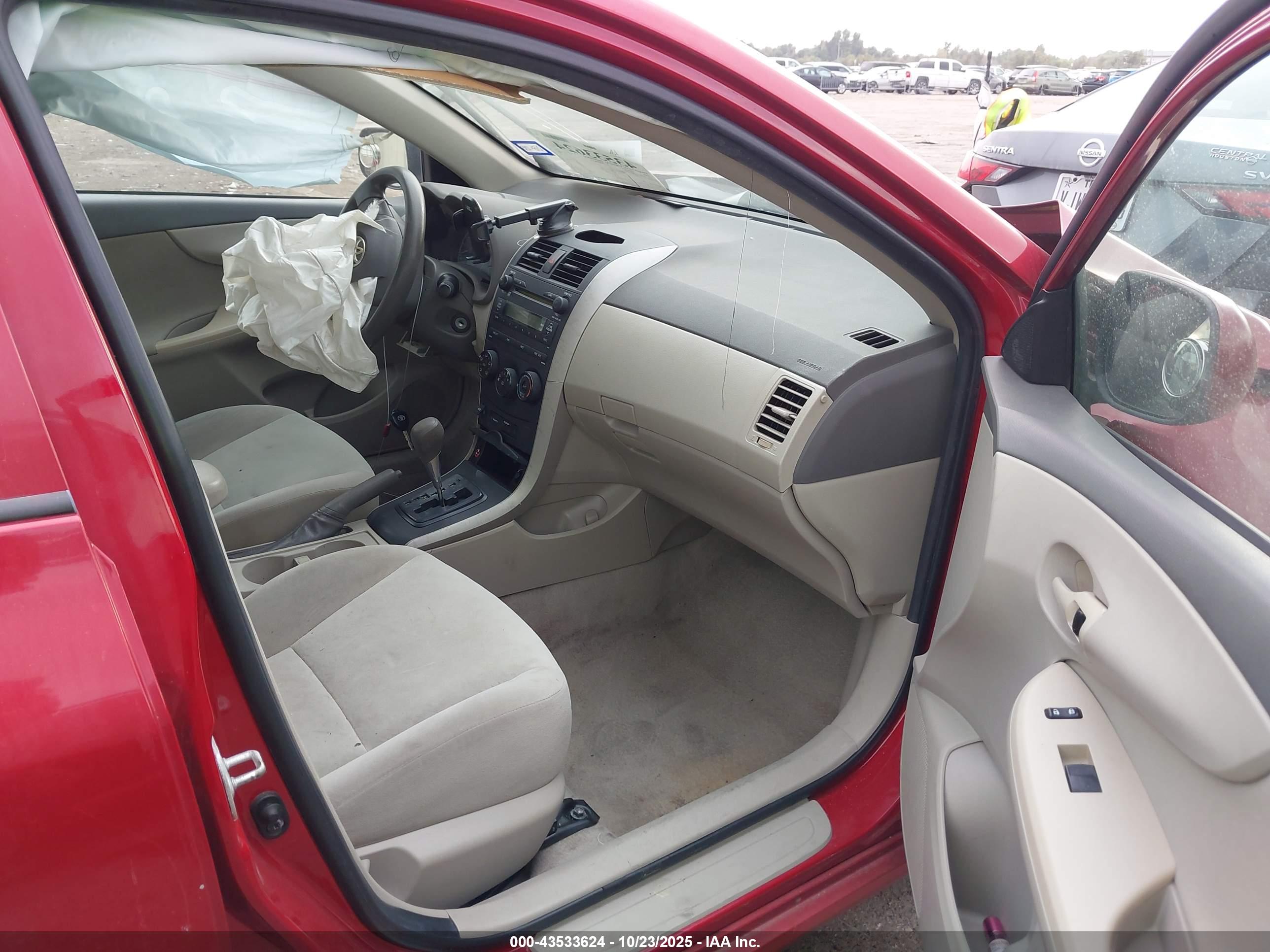 TOYOTA COROLLA image 5