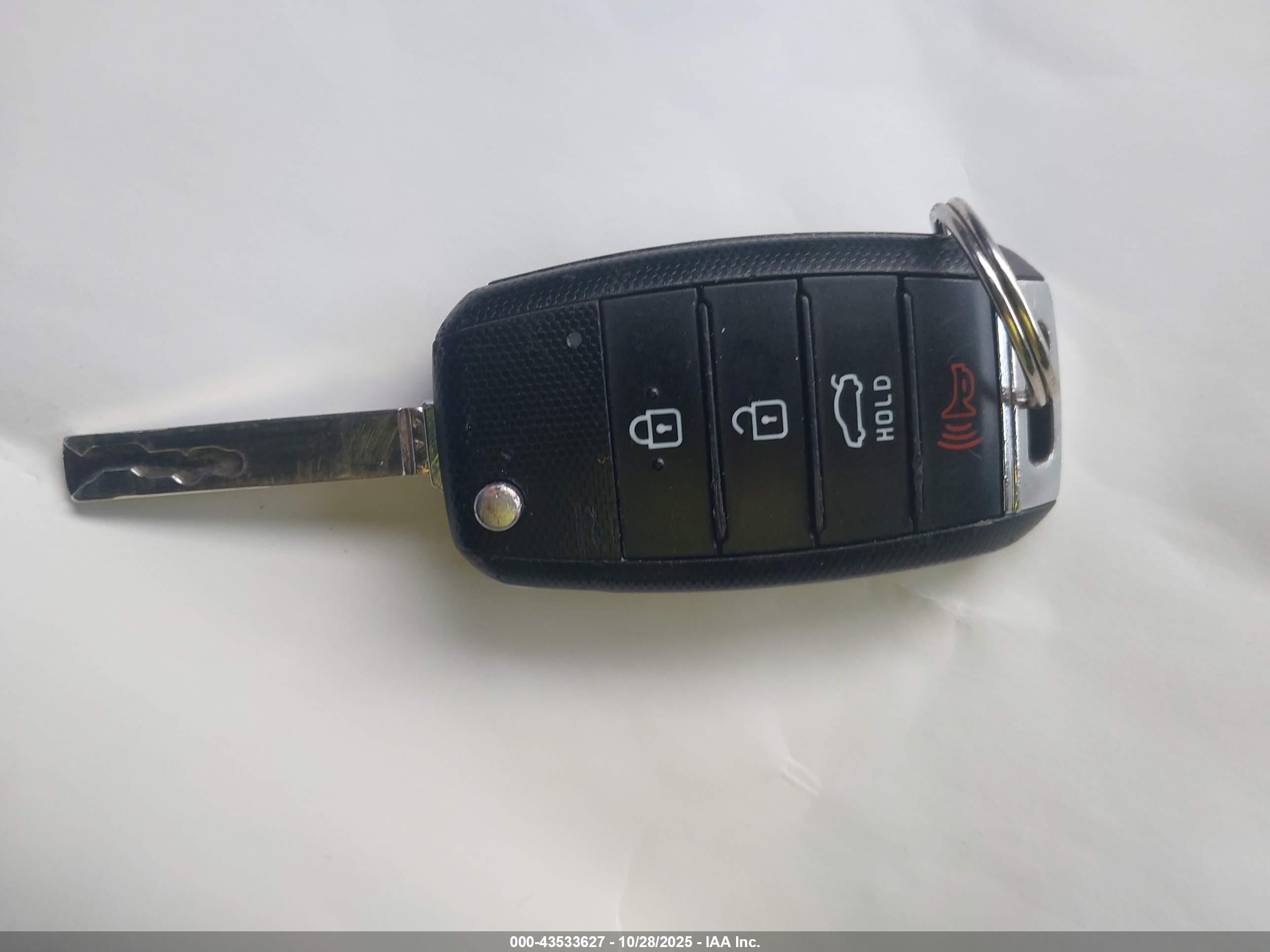 KIA OPTIMA image 11