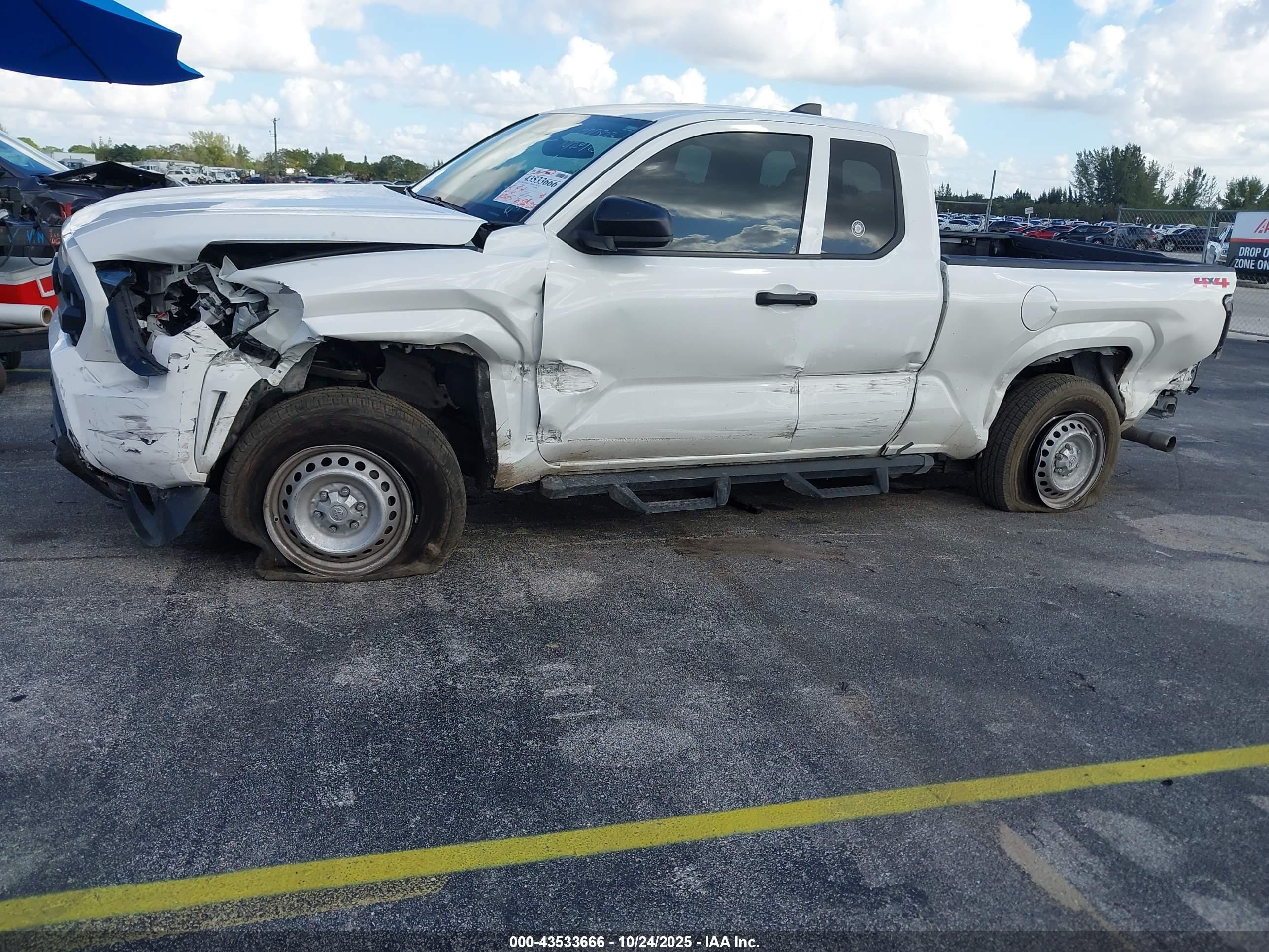 TOYOTA TACOMA image 6