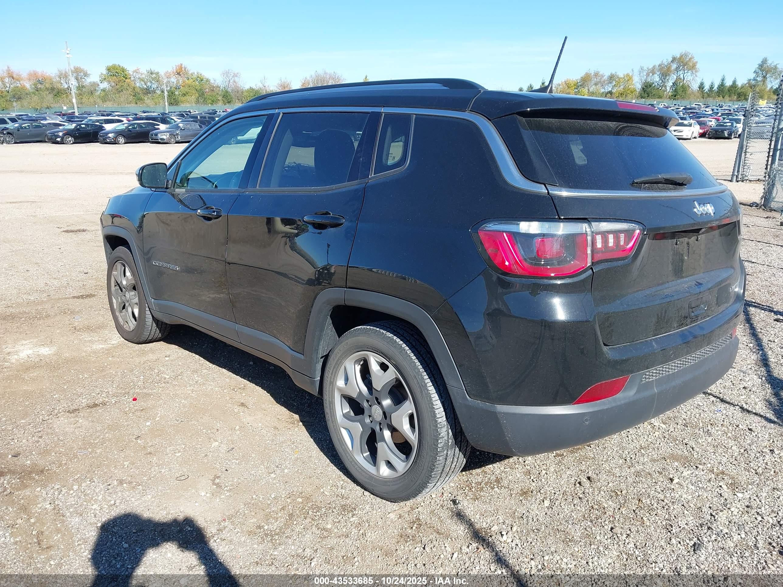 JEEP COMPASS image 3