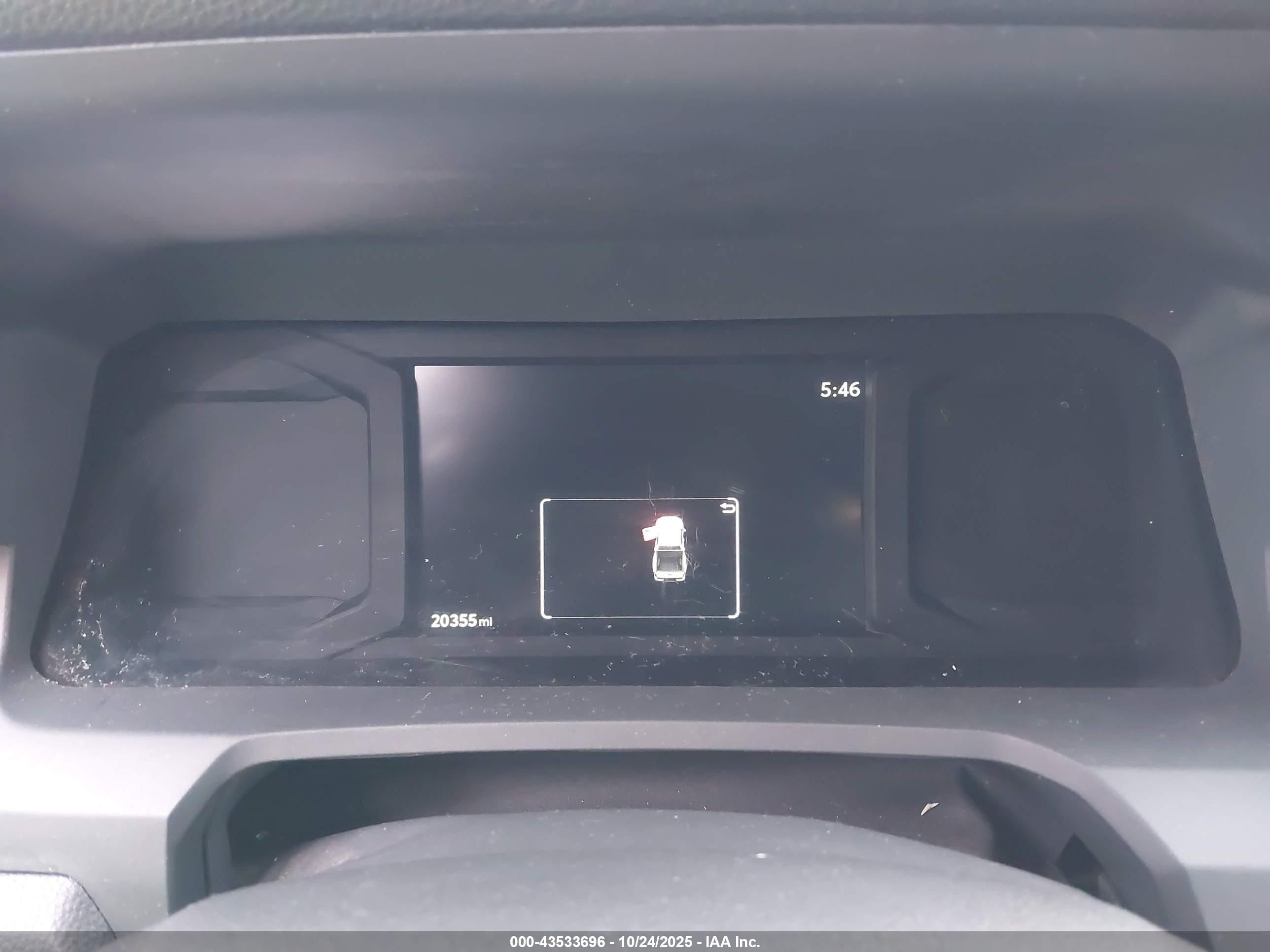 TOYOTA TACOMA image 7