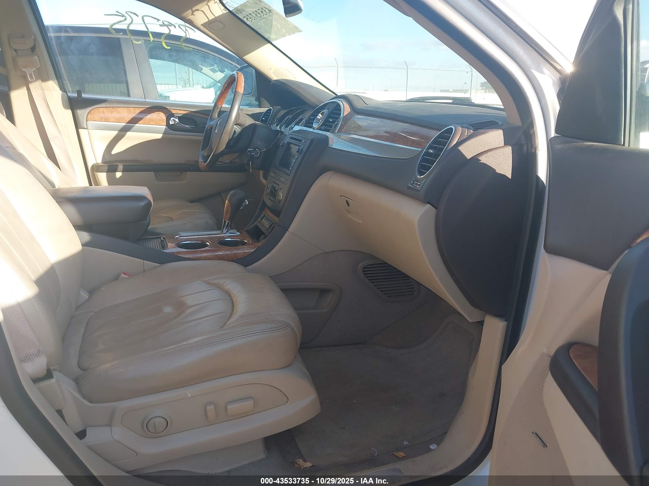 BUICK ENCLAVE image 5