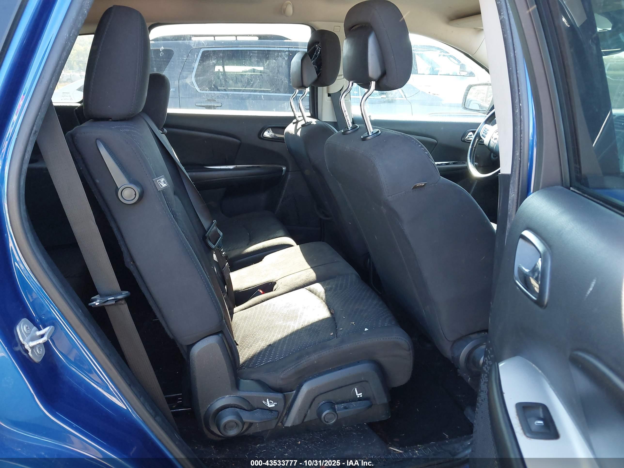 DODGE JOURNEY image 8