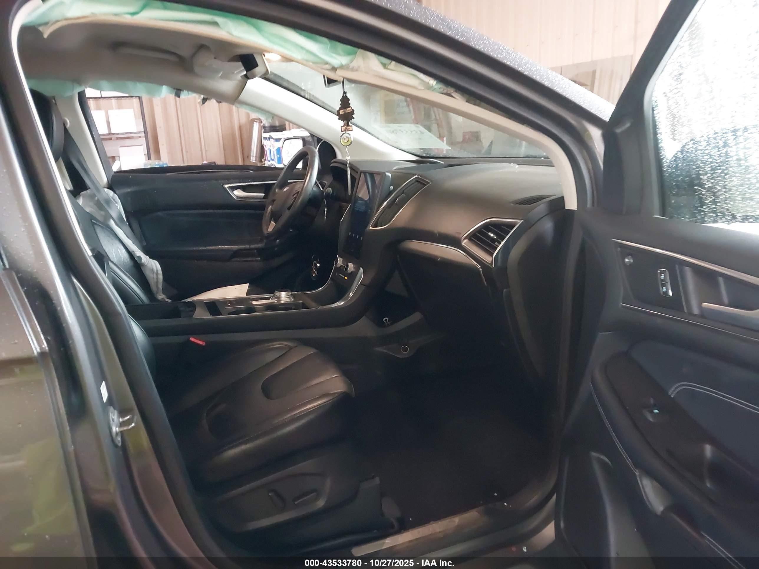 FORD EDGE image 5