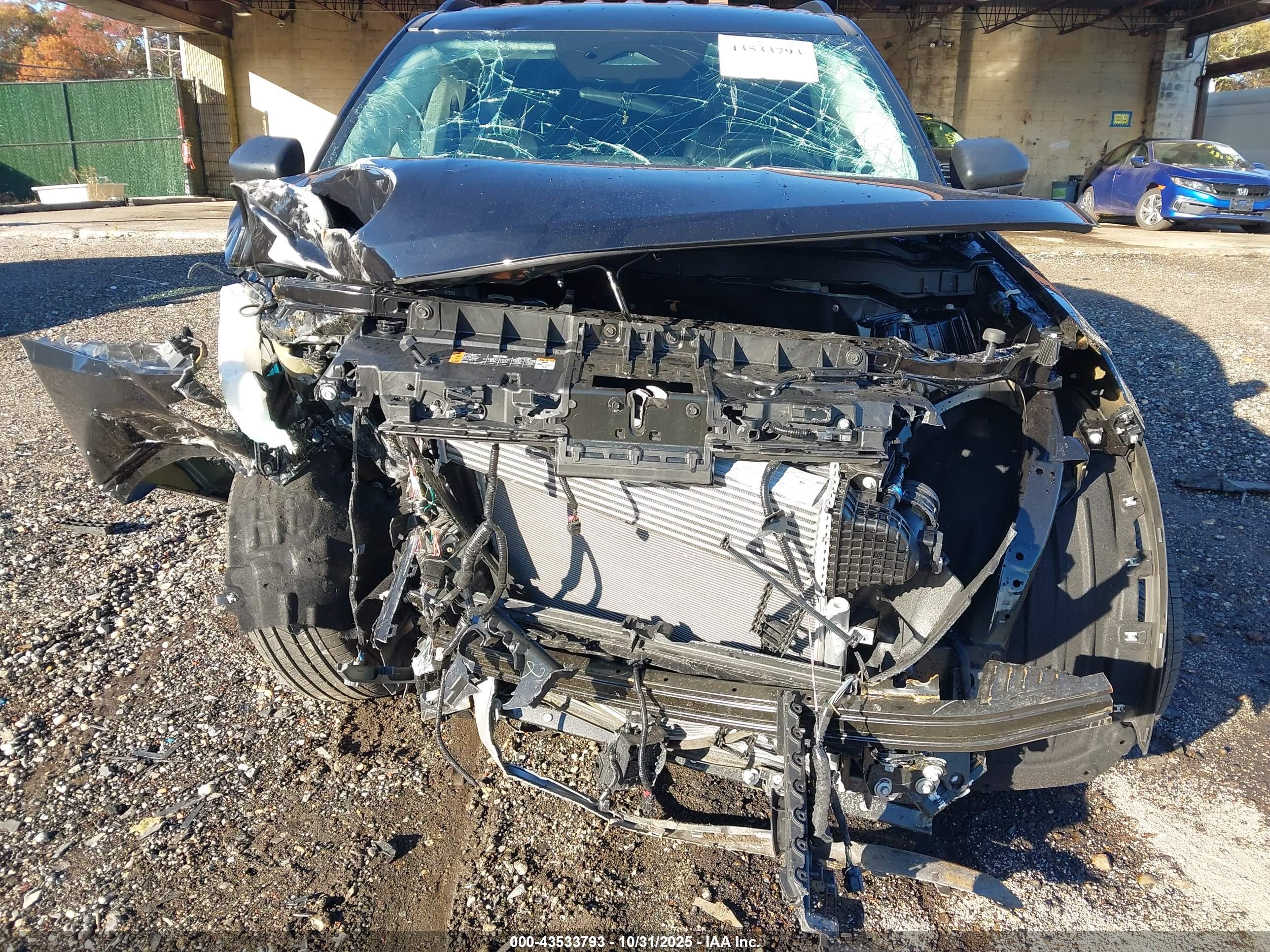 FORD EXPLORER image 6