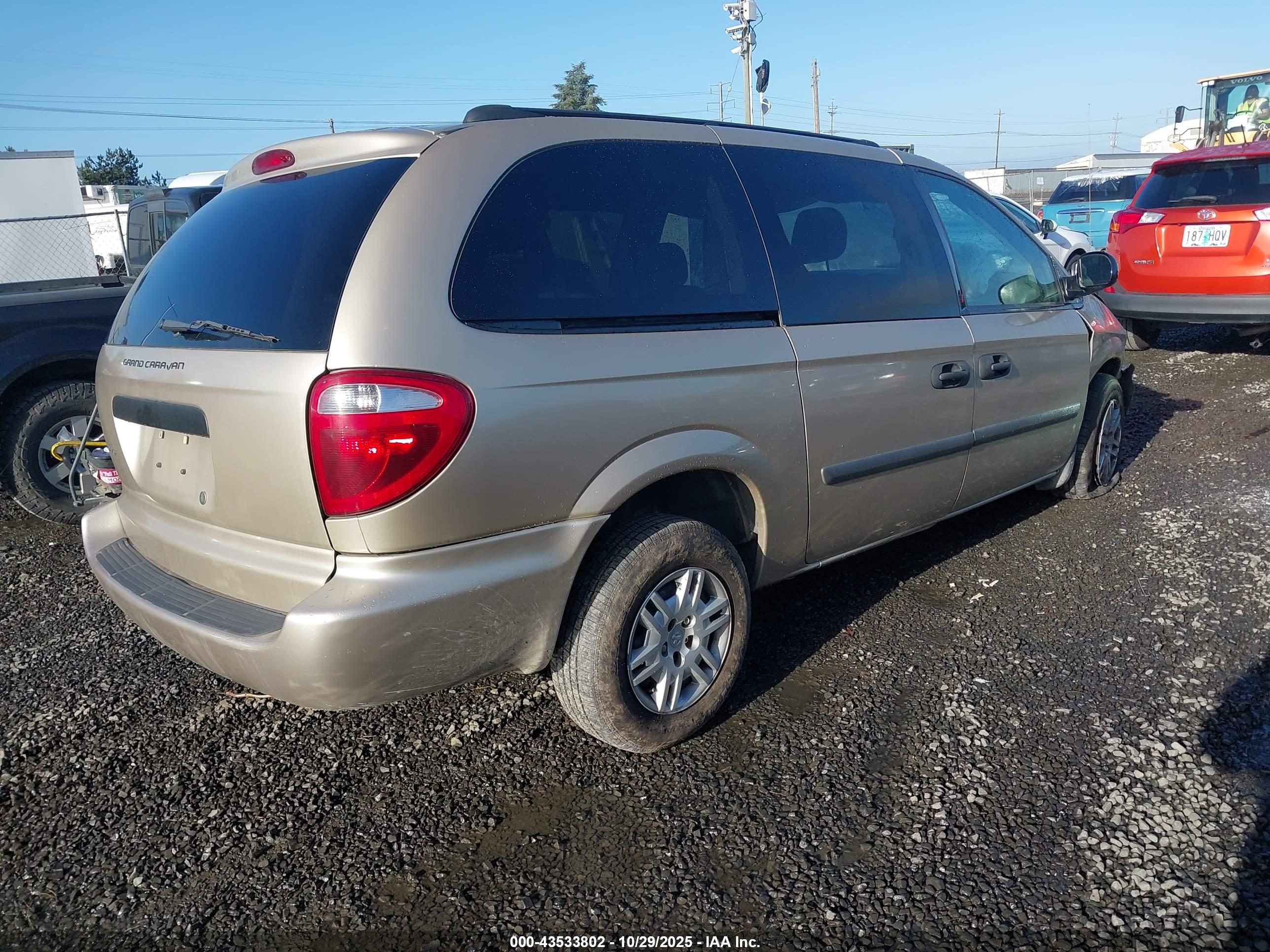 DODGE GRAND image 4