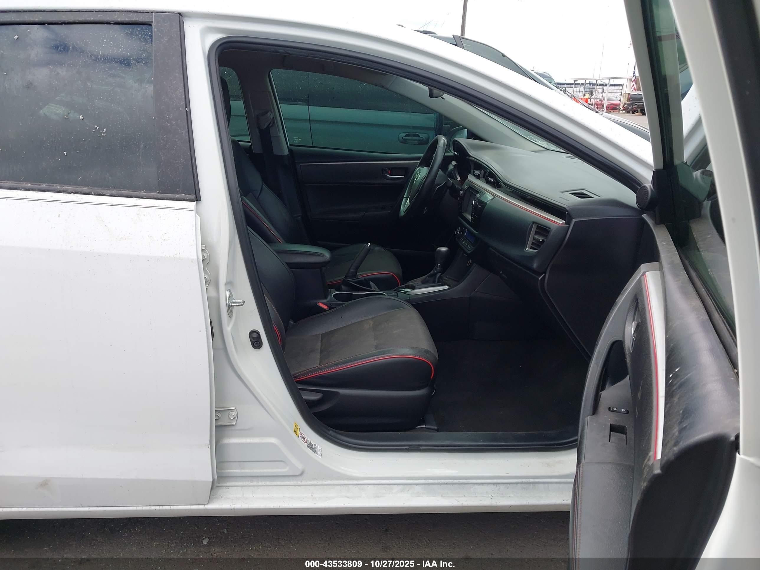 TOYOTA COROLLA image 5