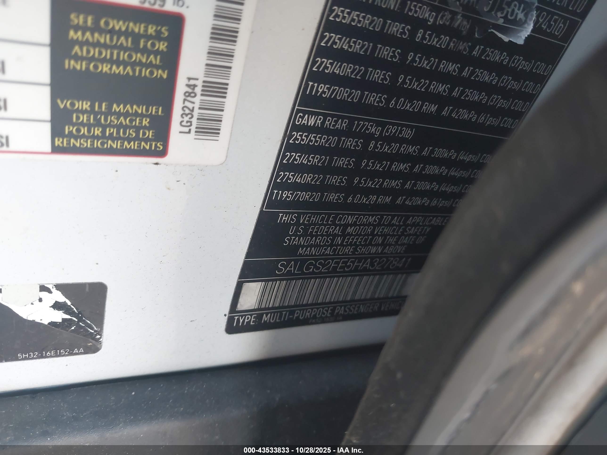 LAND ROVER image 9