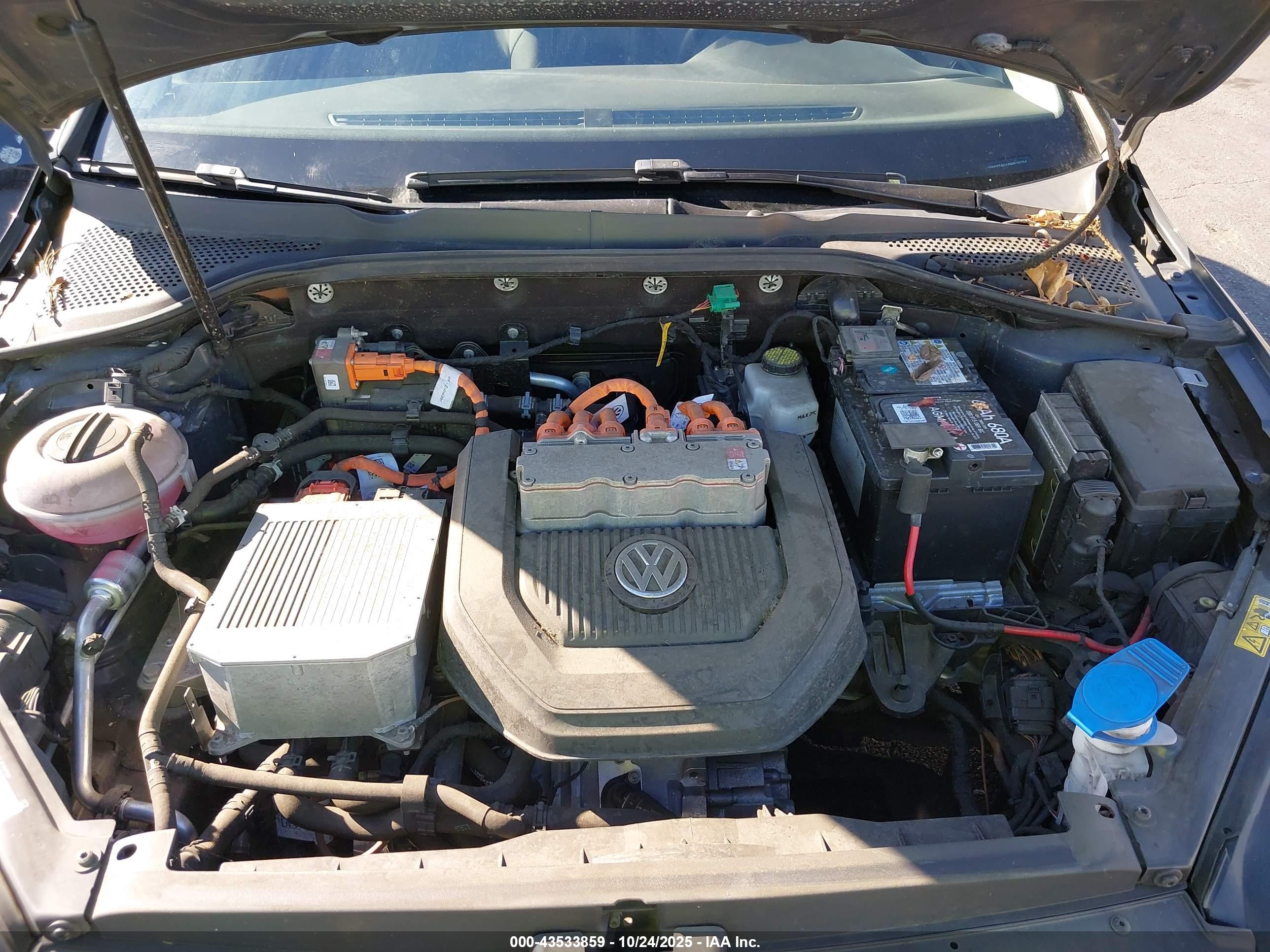 VOLKSWAGEN E-GOLF image 10