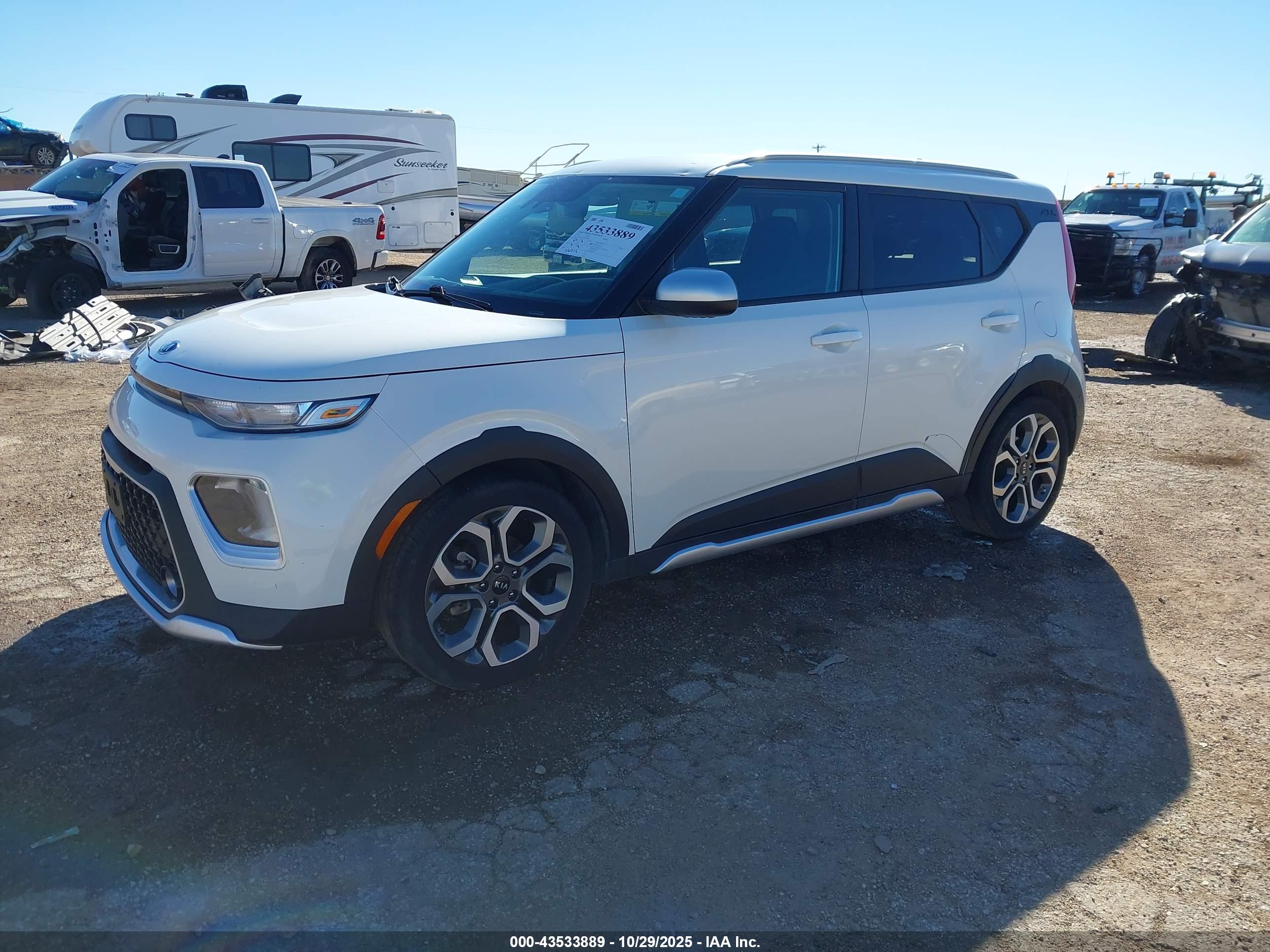 KIA SOUL image 2