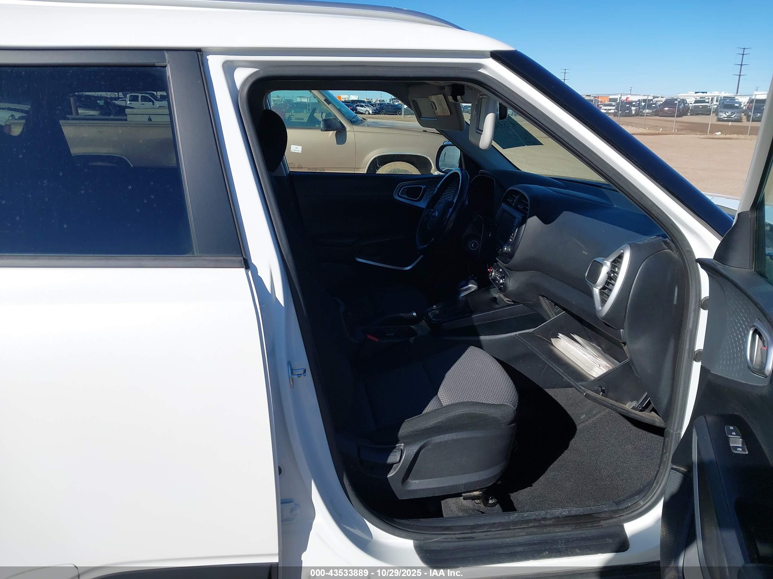 KIA SOUL image 5