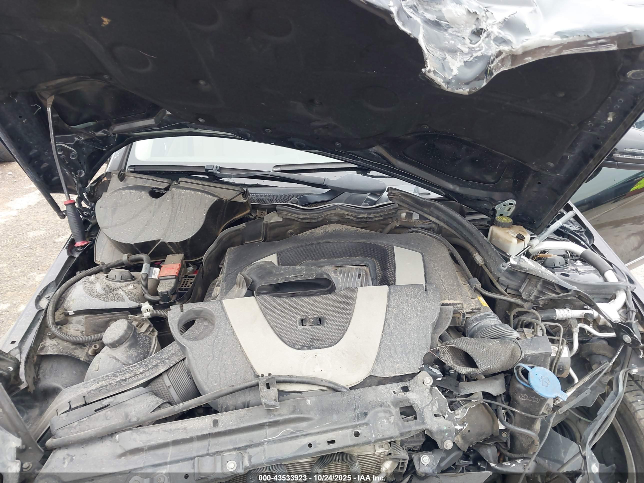MERCEDES-BENZ C image 10