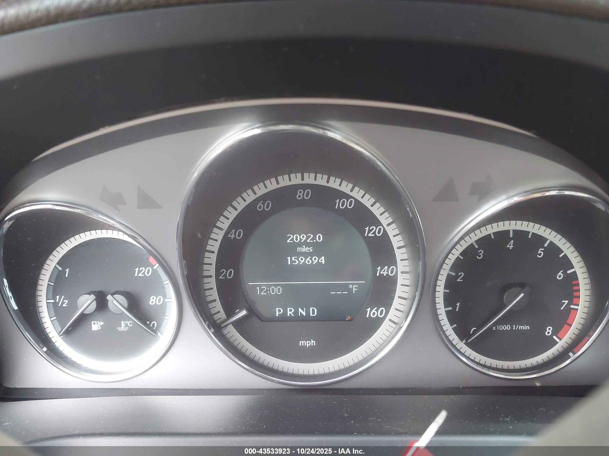 MERCEDES-BENZ C image 7