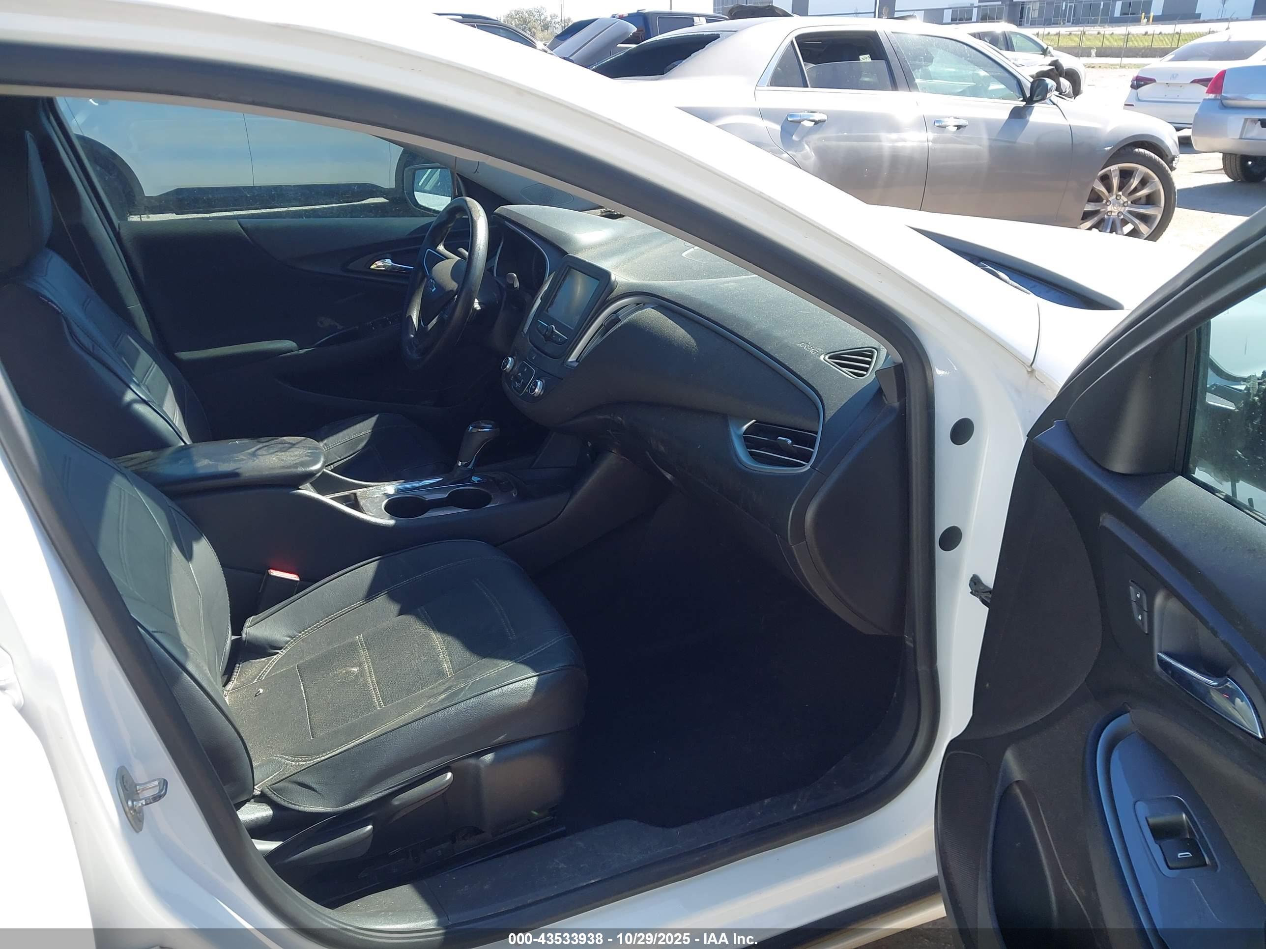 CHEVROLET MALIBU image 5