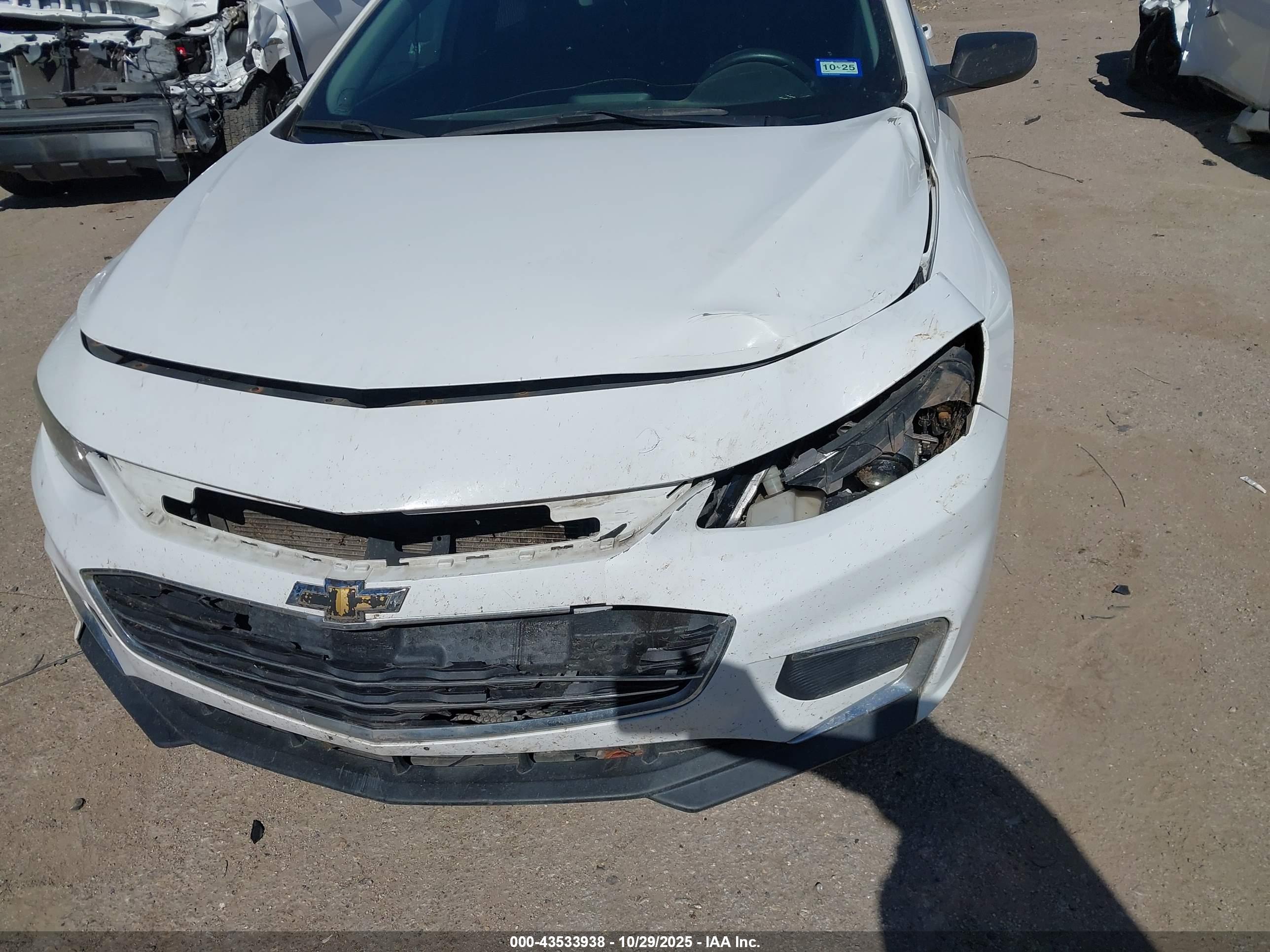 CHEVROLET MALIBU image 6